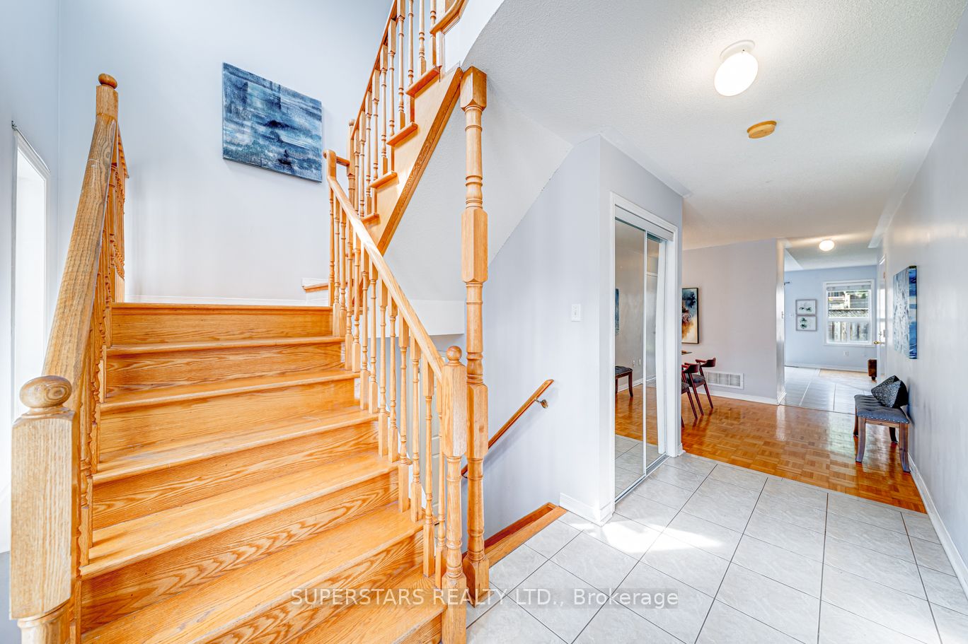 370 Flagstone Way Property Photo 3