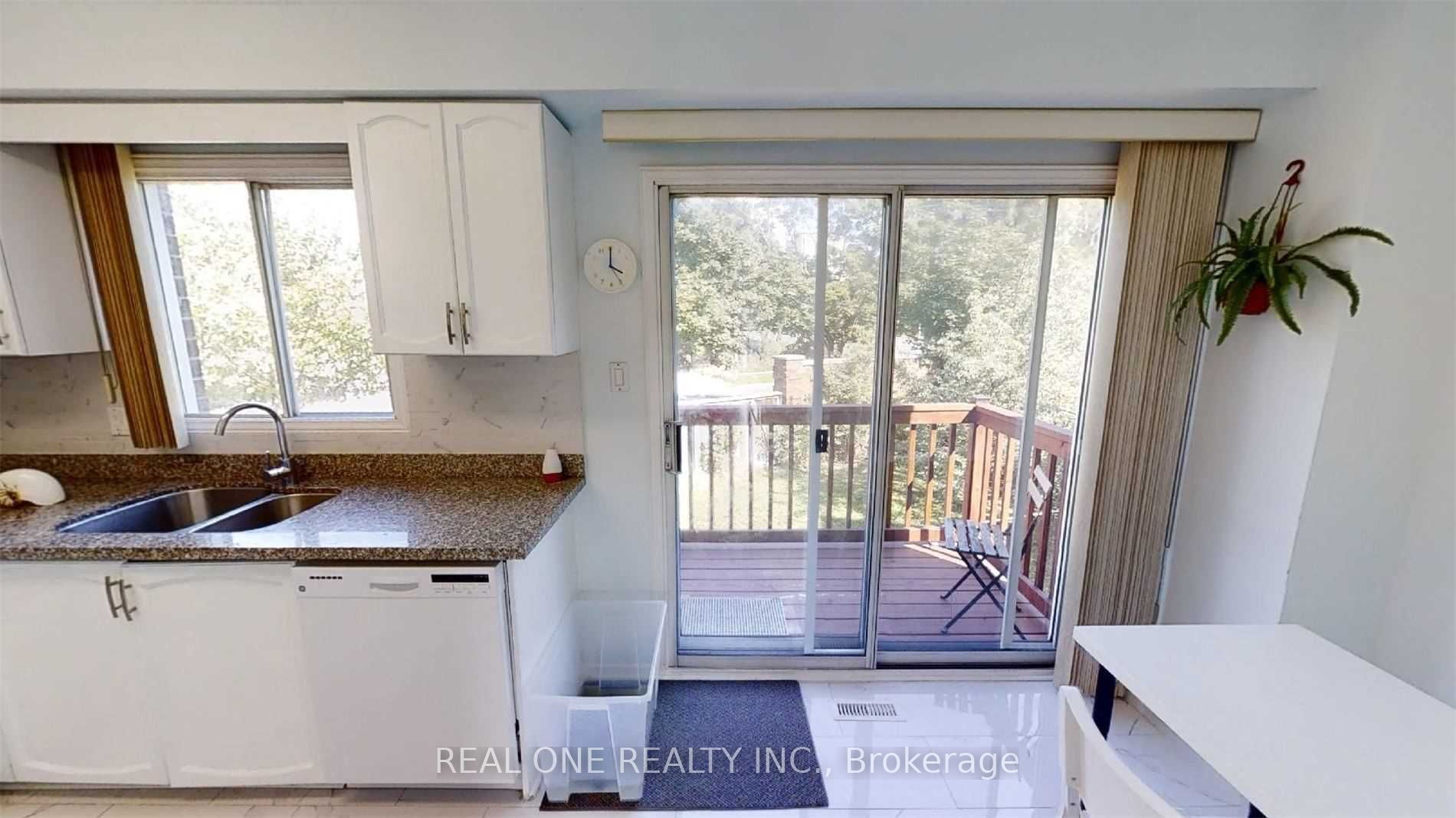 41 Hinda Lane Property Photo 4