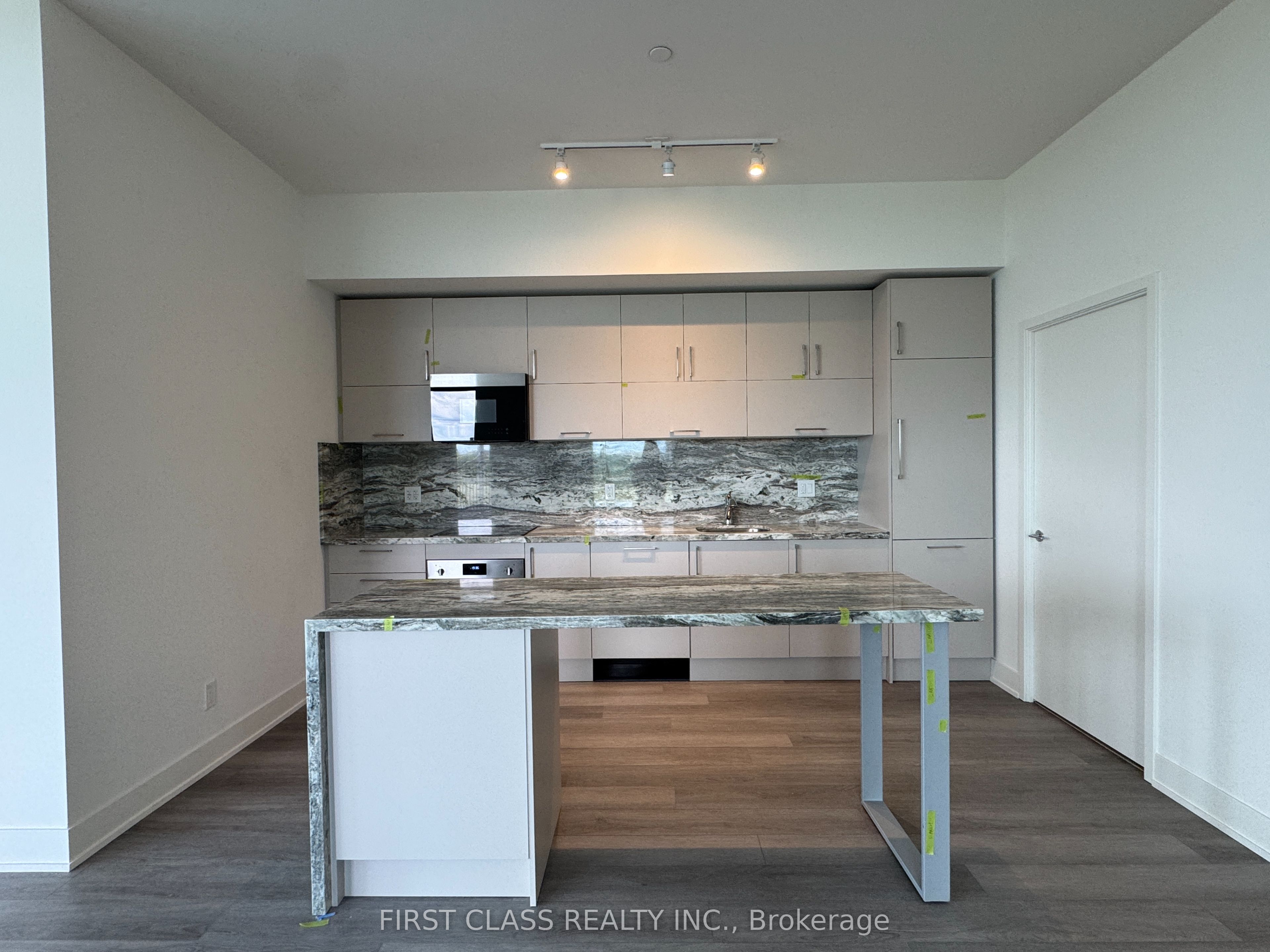 56 Andre De Grasse Street 304 Property Photo 10