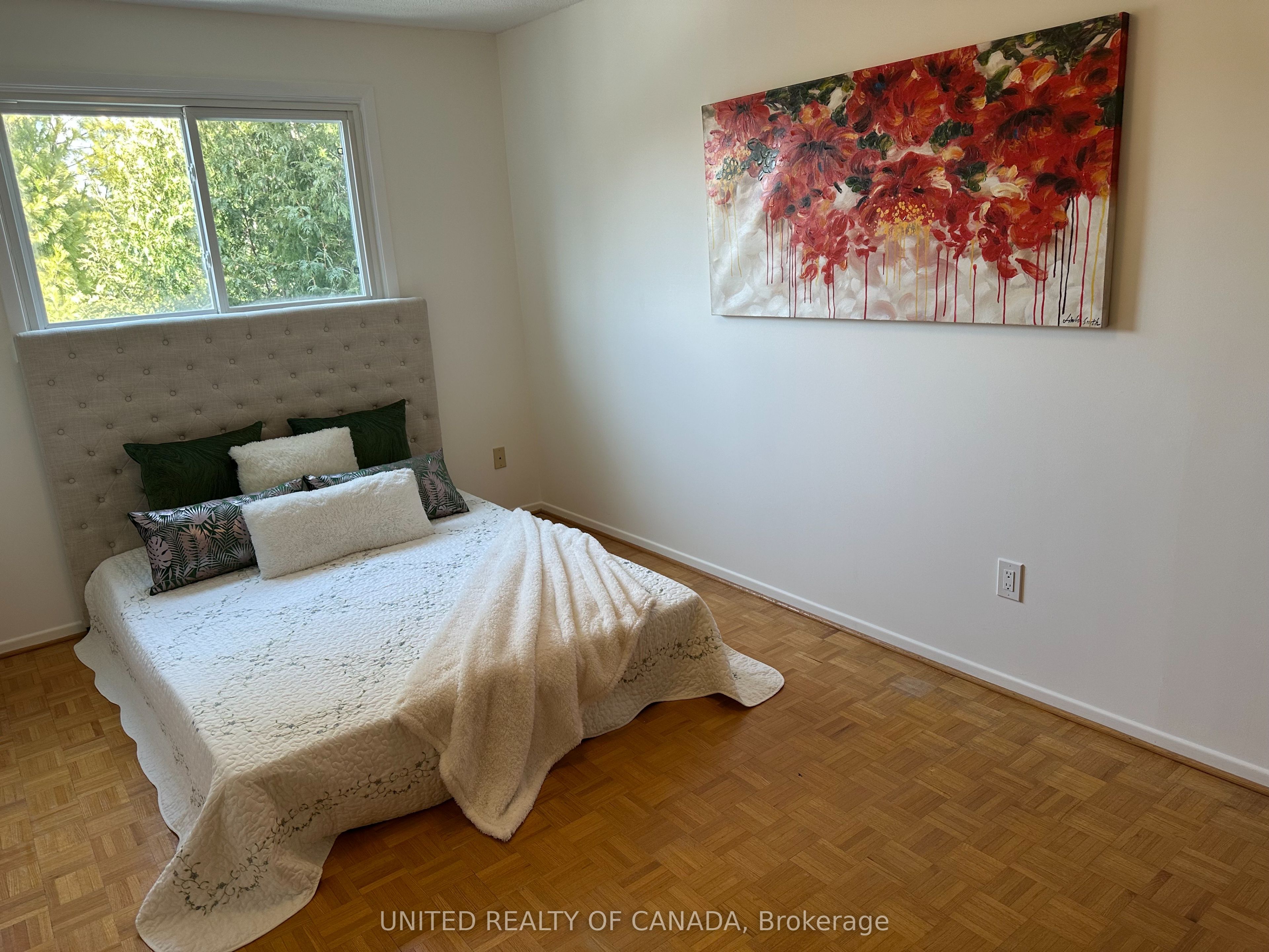 102 Baywood Court Property Photo 28