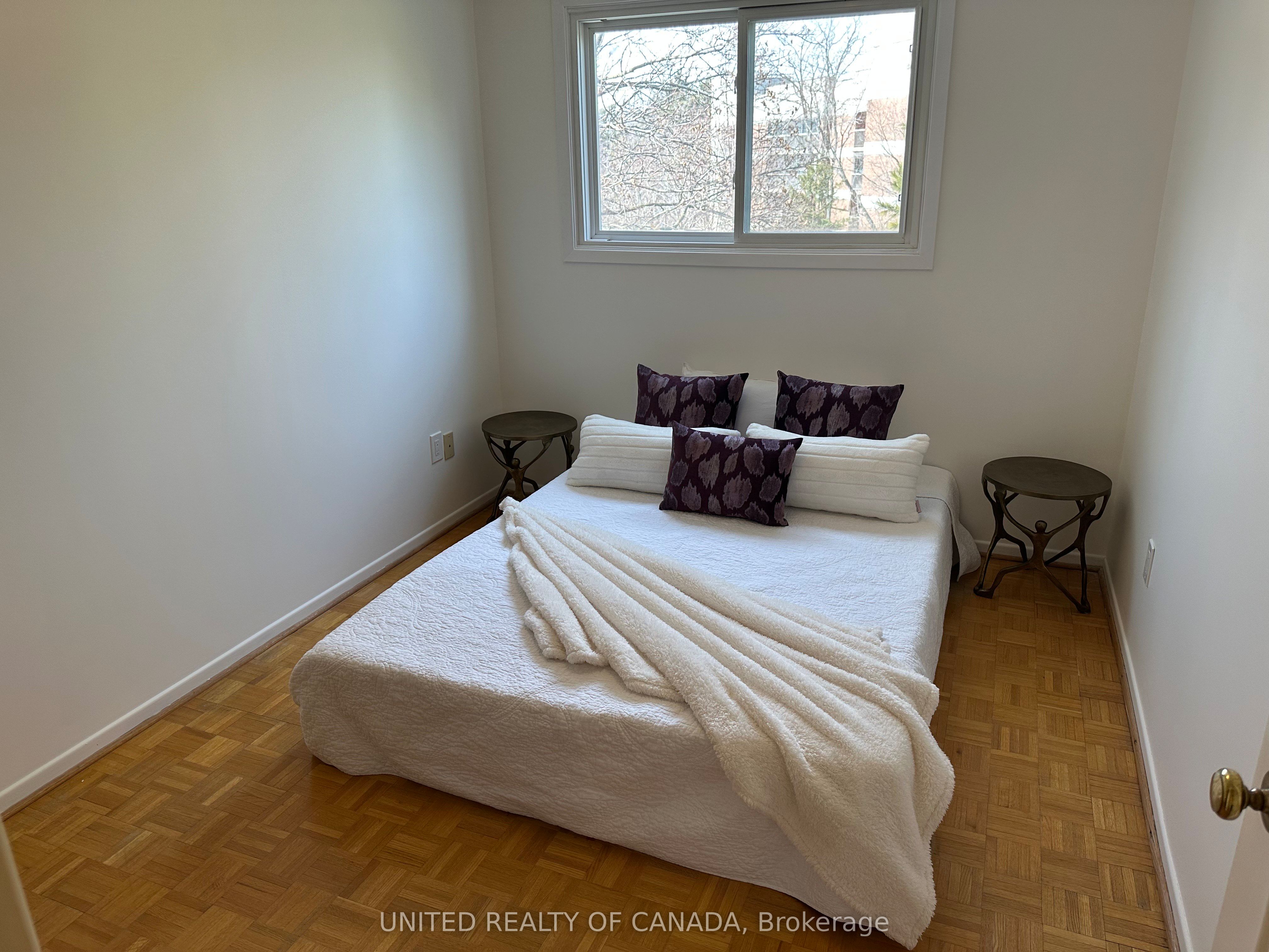 102 Baywood Court Property Photo 30
