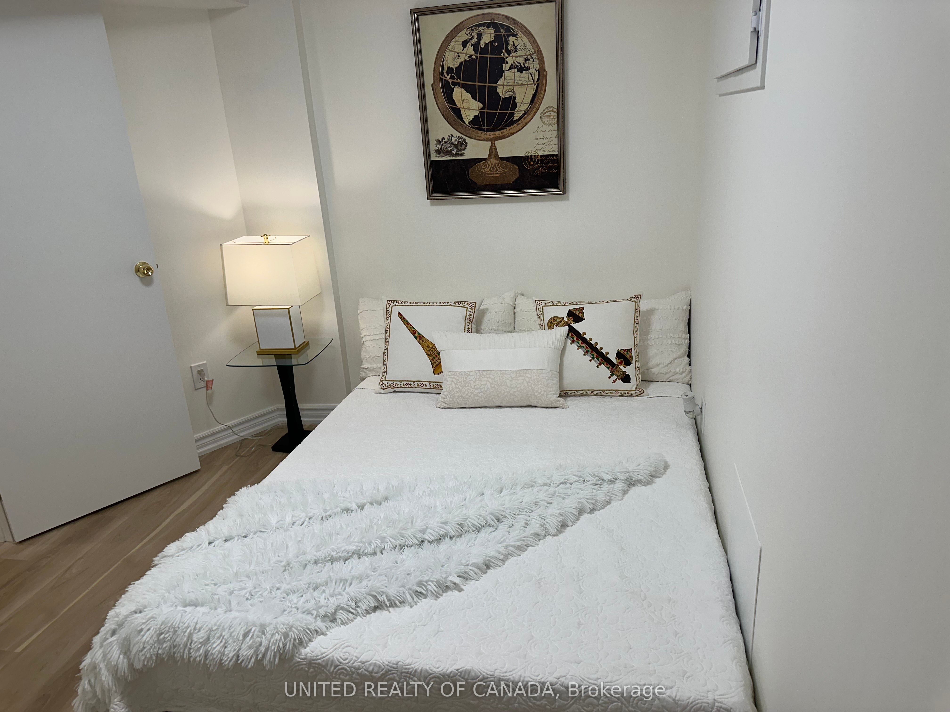 102 Baywood Court Property Photo 36