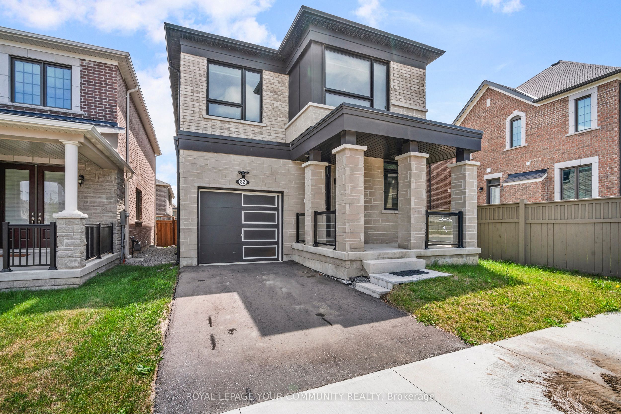 82 NAVITAS Crescent Property Photo 1