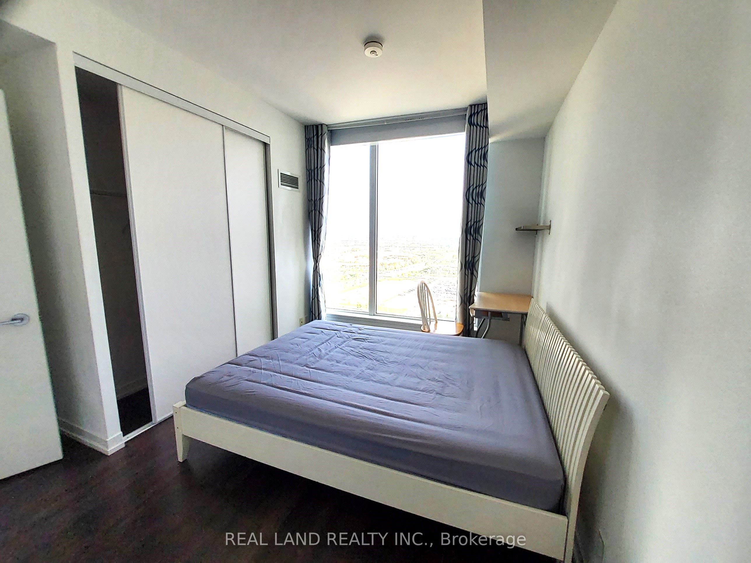 950 Portage Parkway 2206 Property Photo 7