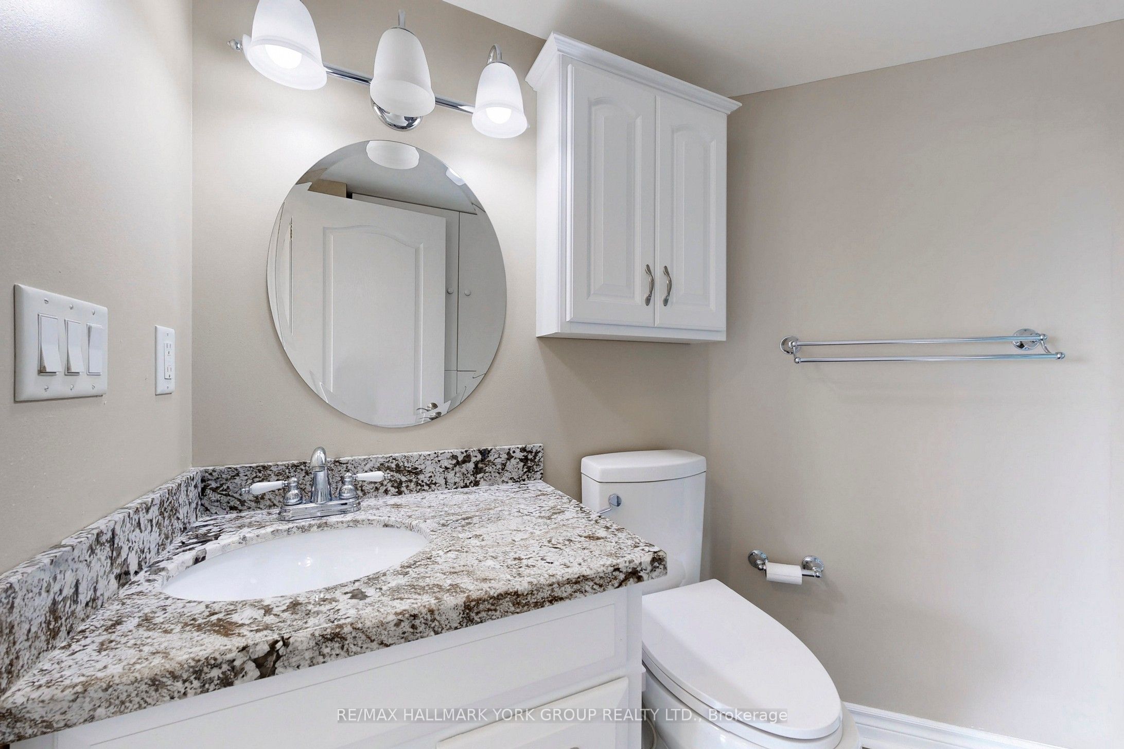745 New Westminster Drive 912 Property Photo 17