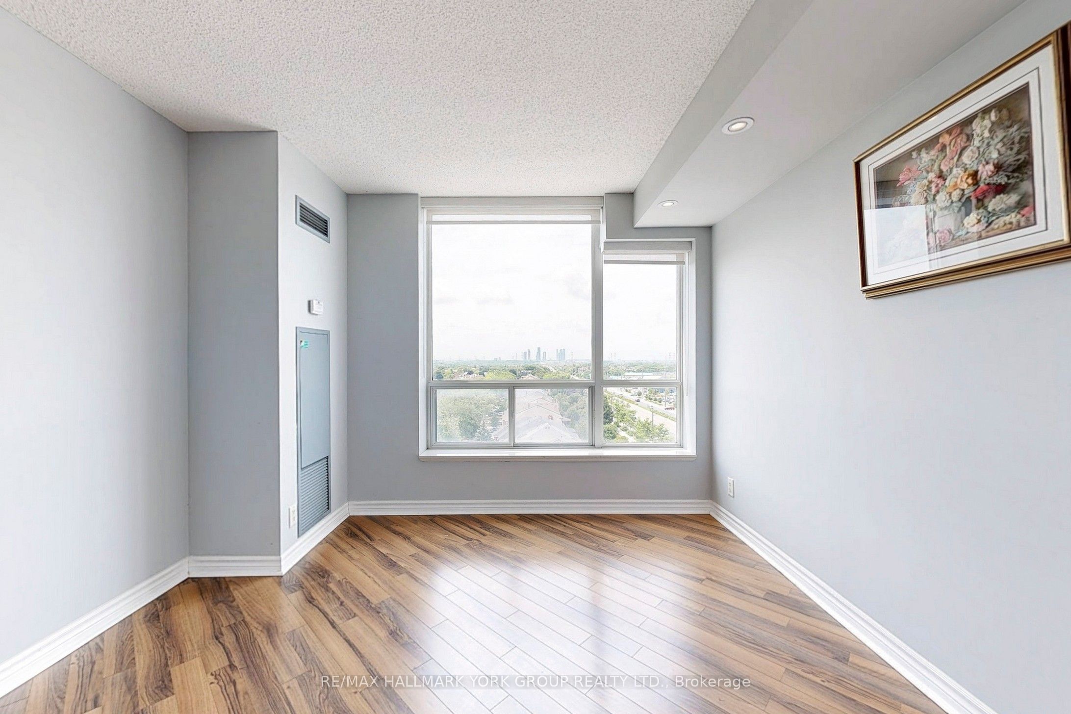 745 New Westminster Drive 912 Property Photo 20