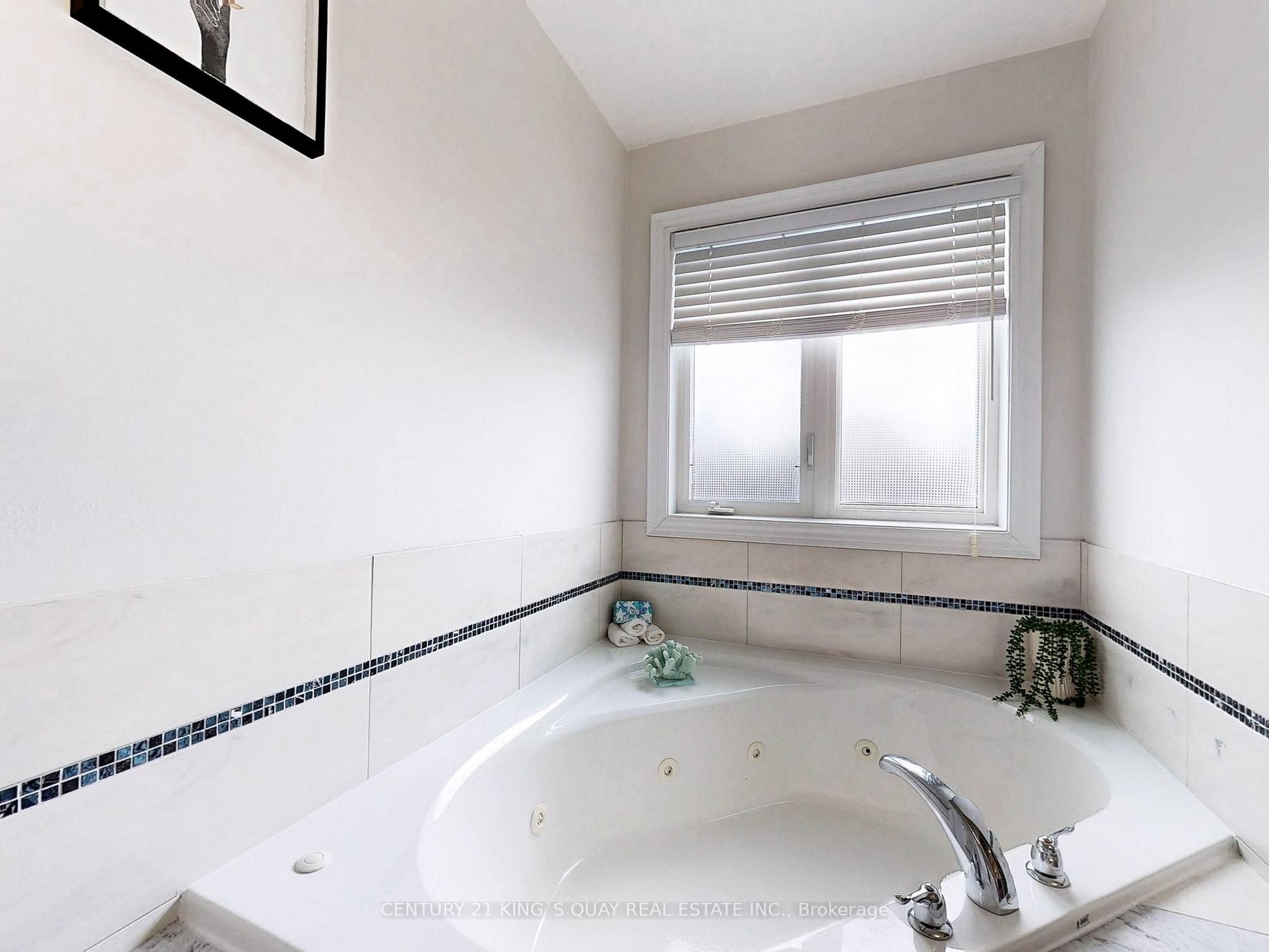 16 Naylor Drive Property Photo 27