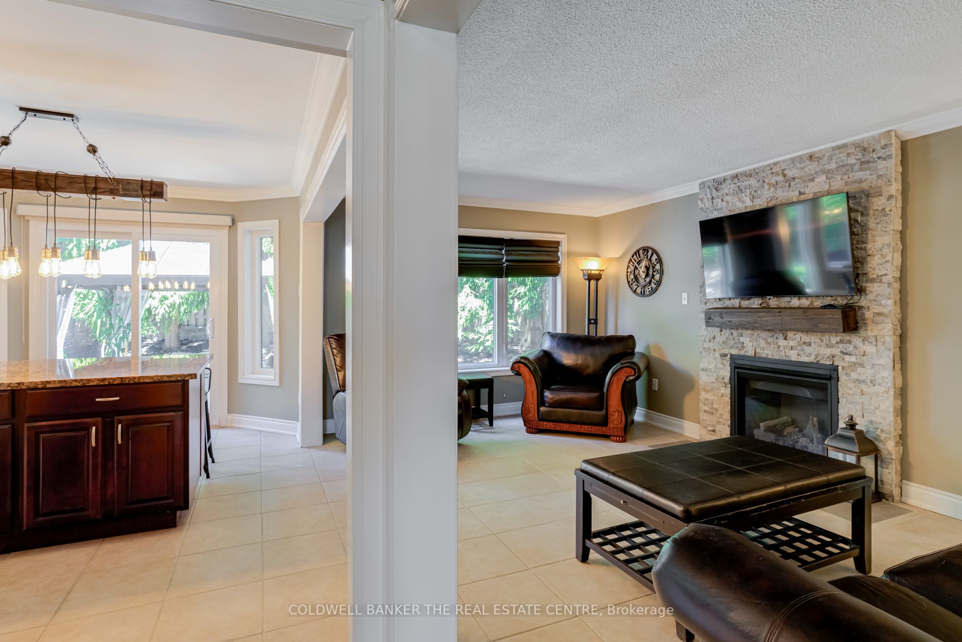 129 Foxtail Ridge Property Photo 7