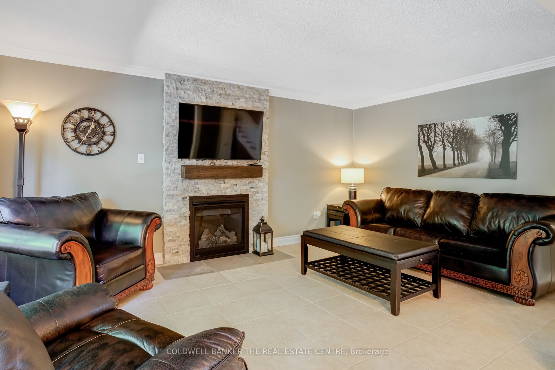 129 Foxtail Ridge Property Photo 17