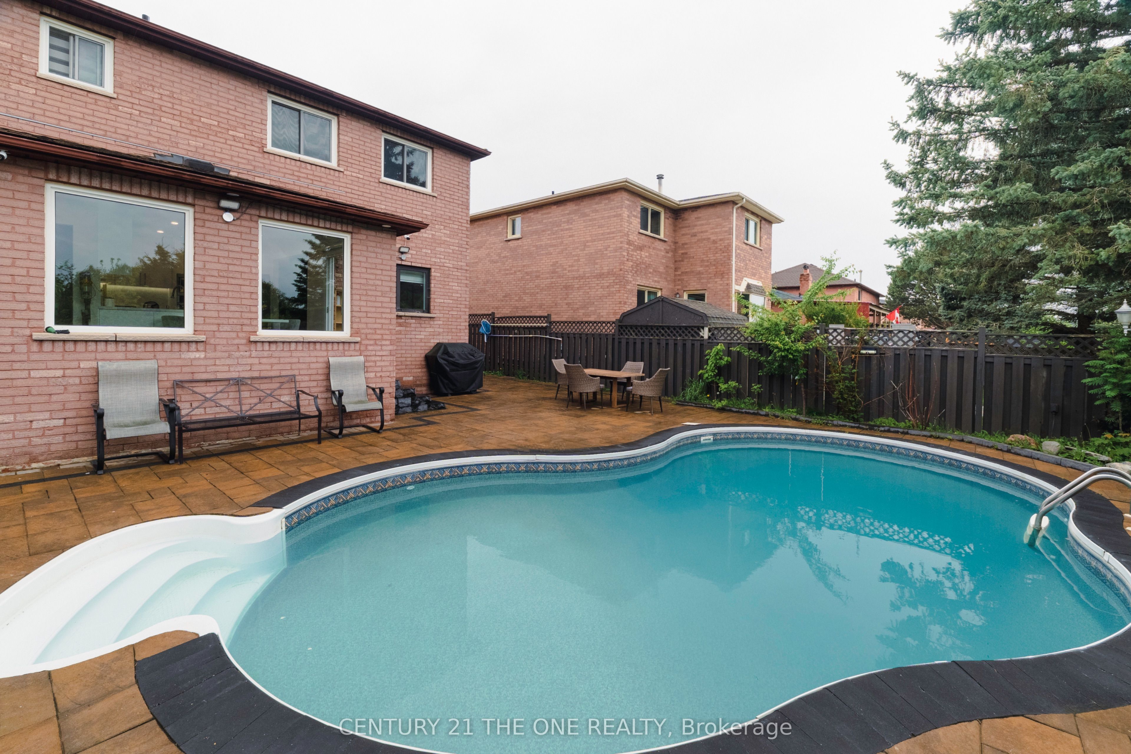 971 Leslie Valley Drive Property Photo 45