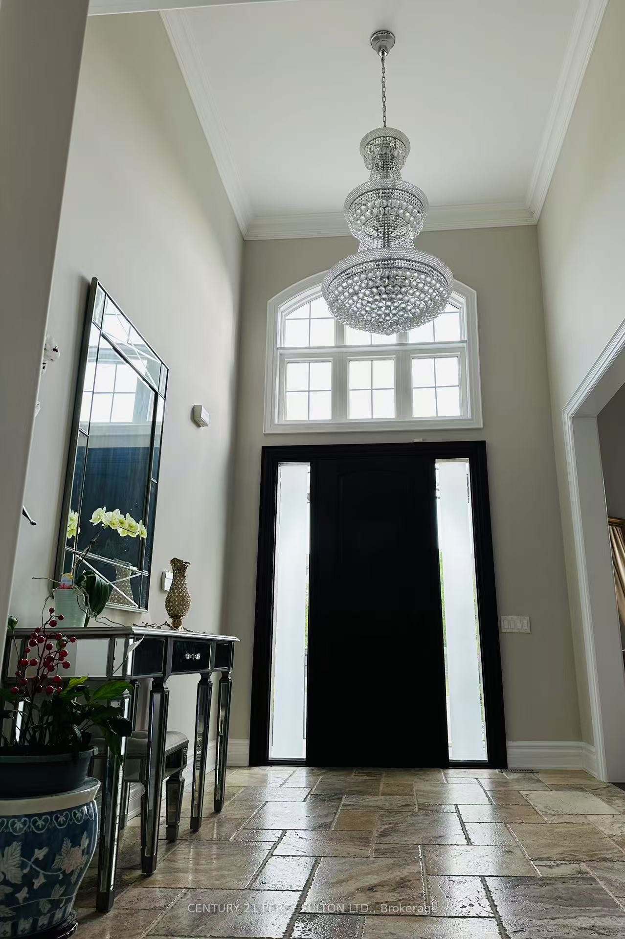 19 Sir Giancarlo Court Property Photo 20