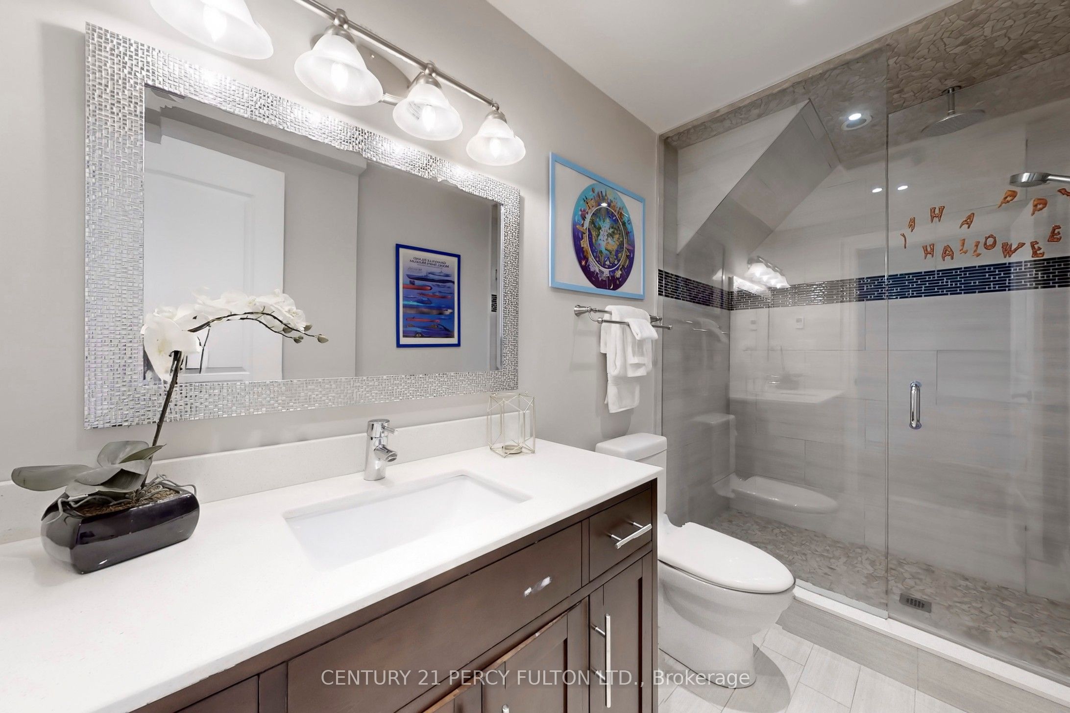 19 Sir Giancarlo Court Property Photo 35