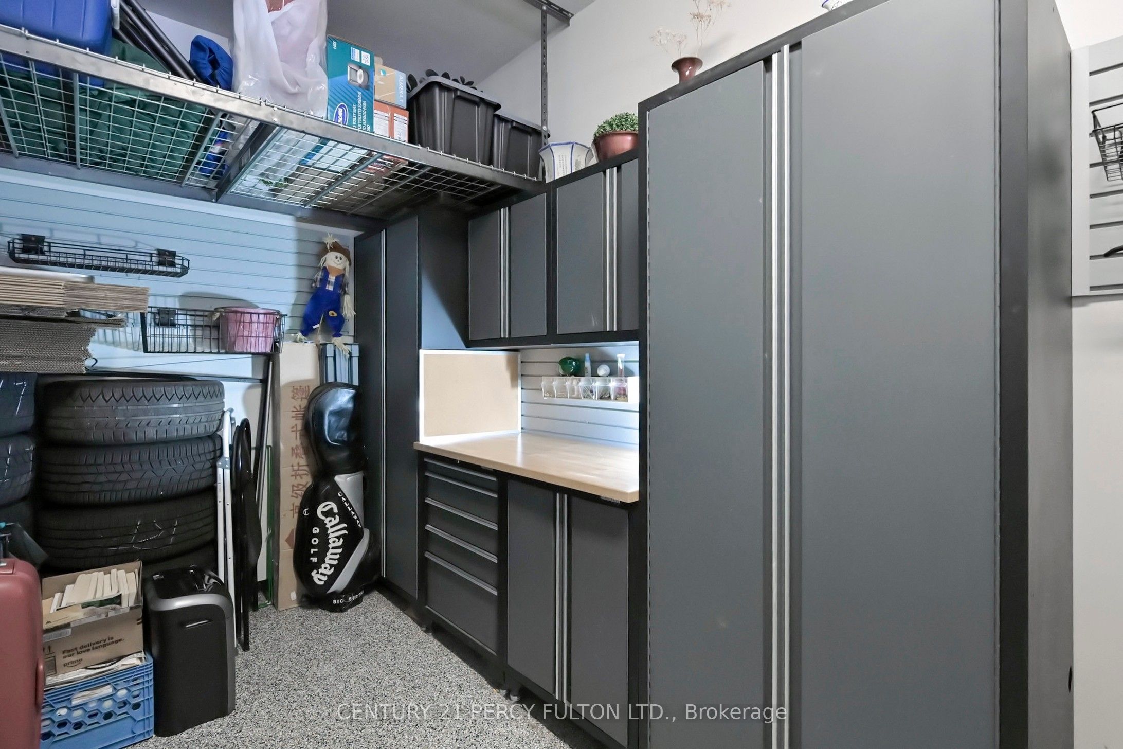 19 Sir Giancarlo Court Property Photo 37