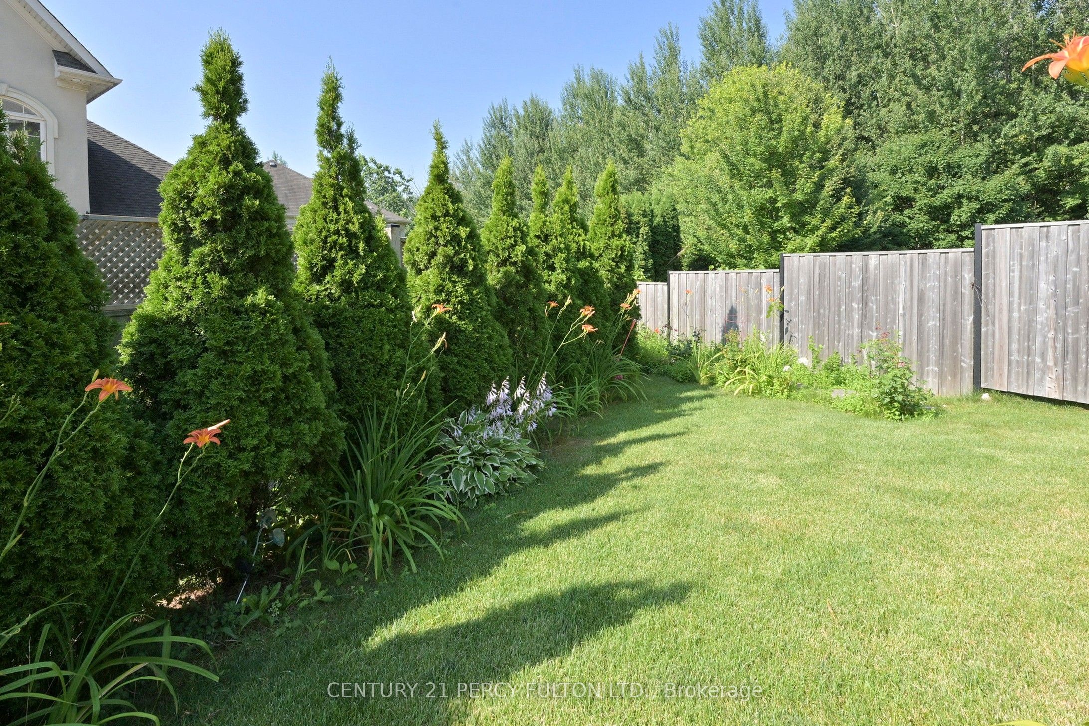 19 Sir Giancarlo Court Property Photo 40