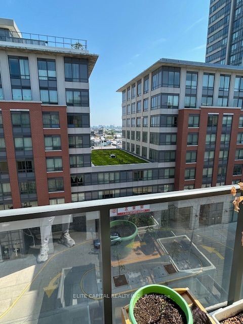 2 Sun Yat-Sen Ave Property Photo 1