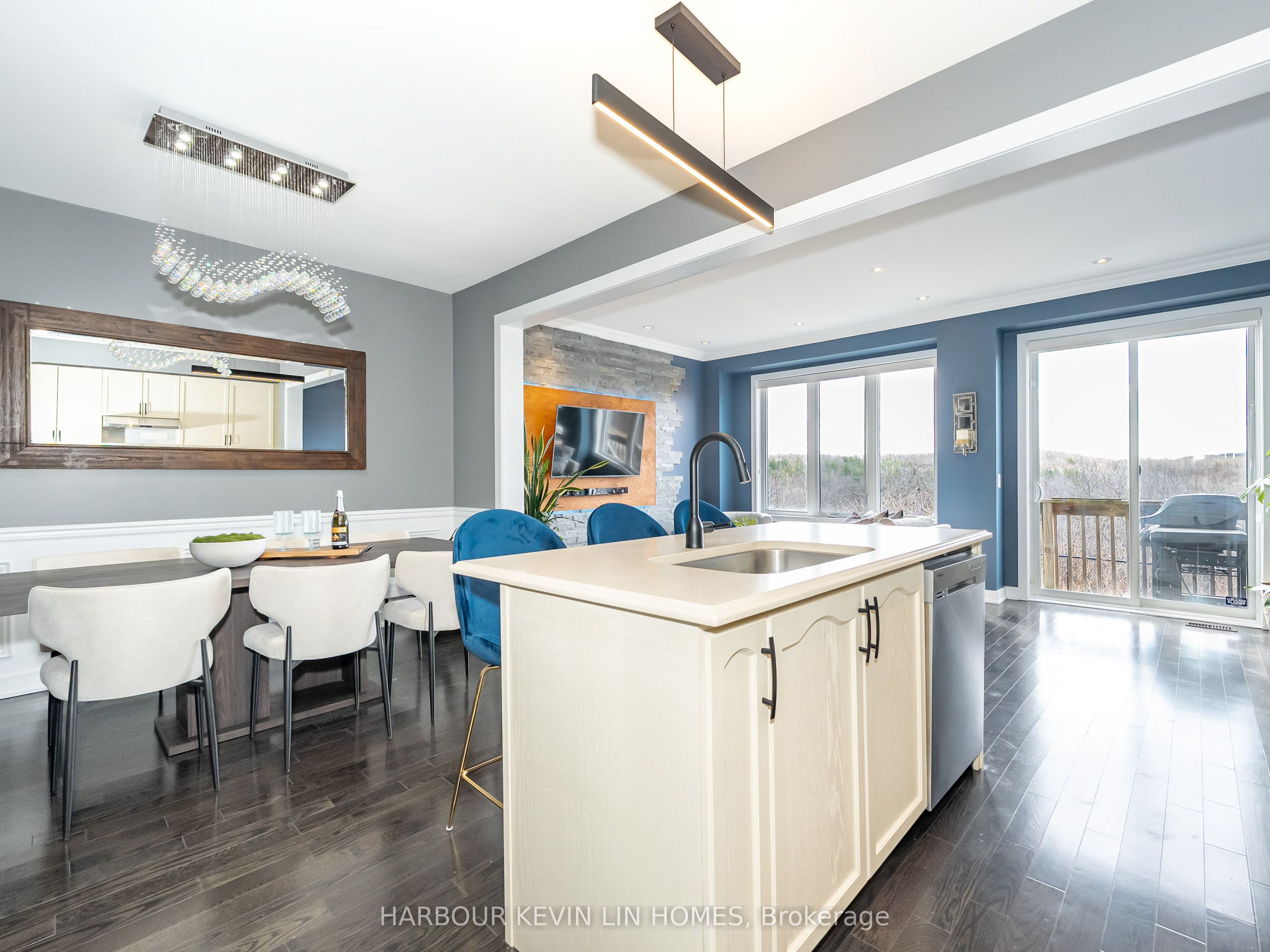 109 Anchusa Drive Property Photo 10