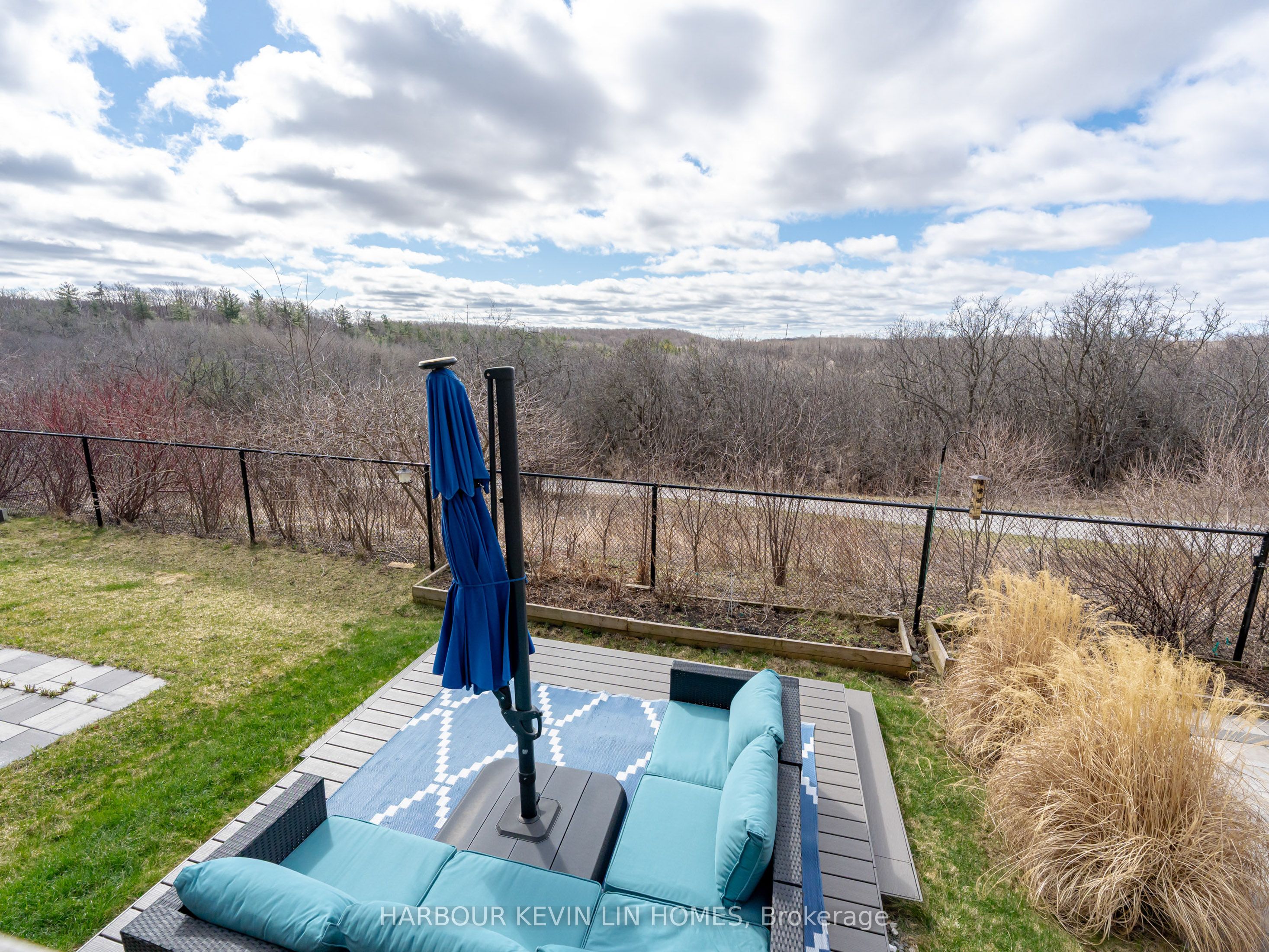 109 Anchusa Drive Property Photo 13