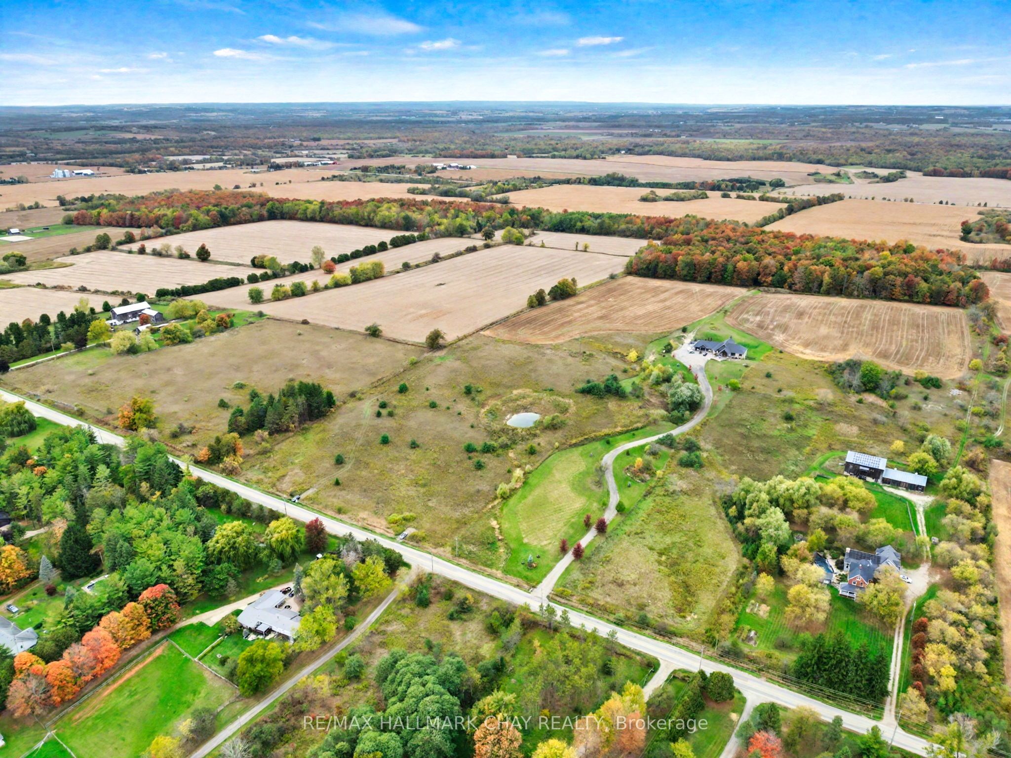 6910 & 6924 7th Line Property Photo 1