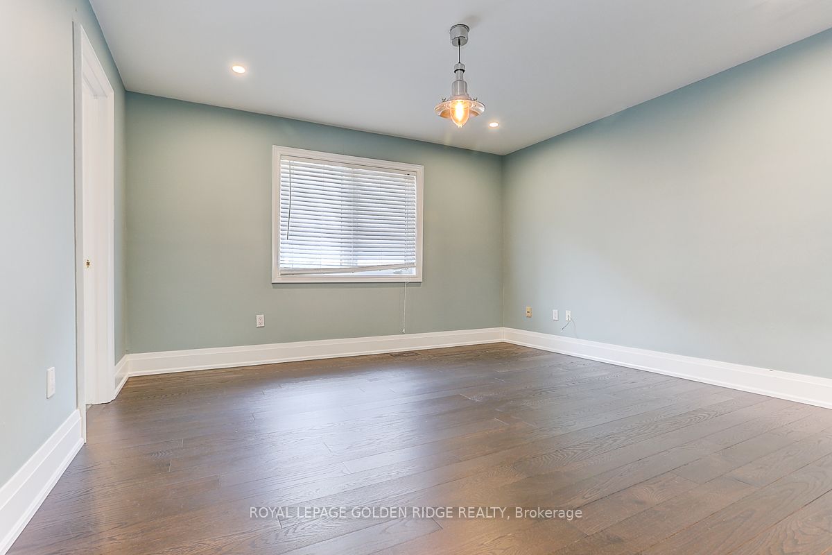 11 Hillsborough Court Property Photo 38