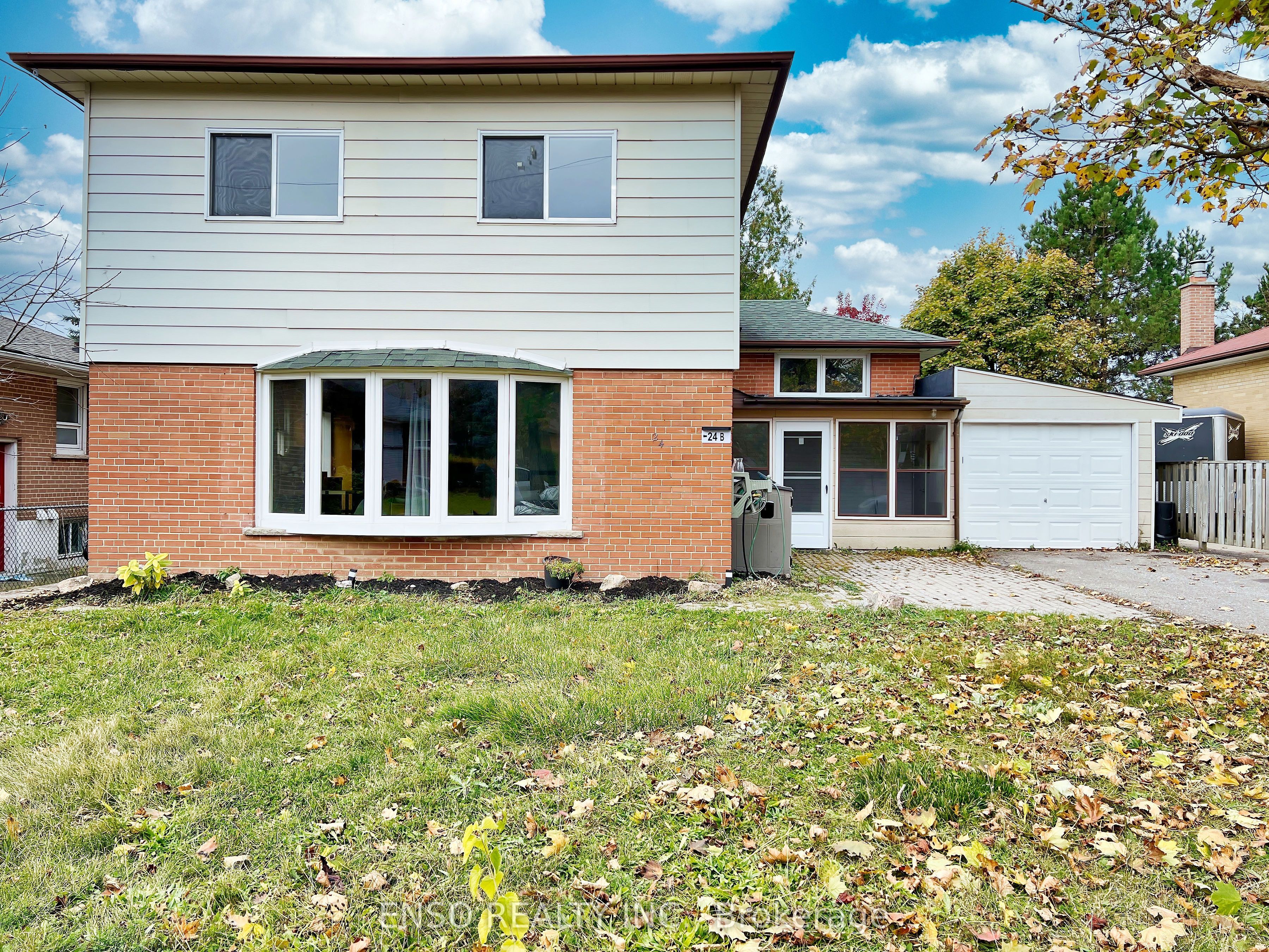 24 Gentry Crescent Property Photo 2