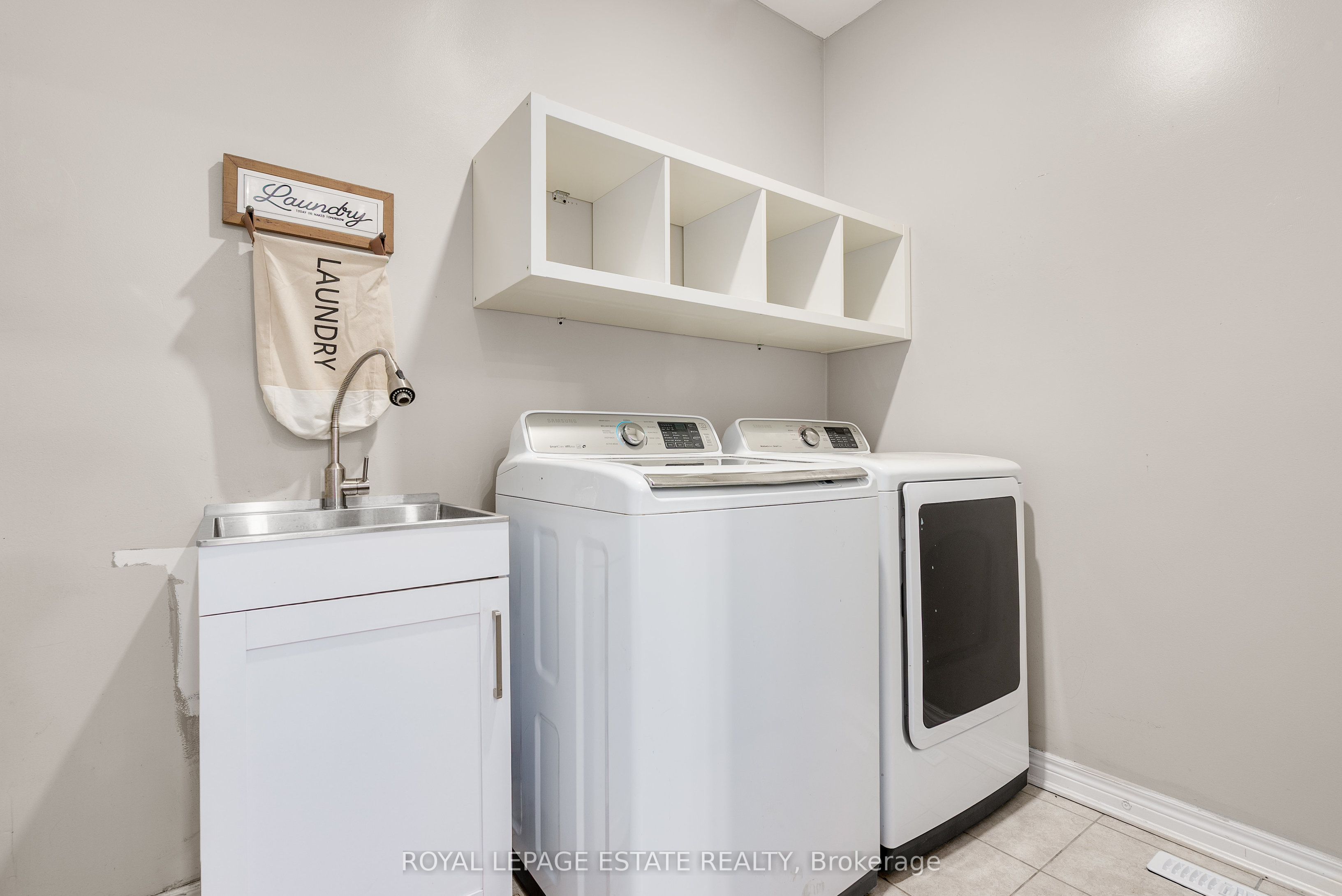 33 Kavanagh Avenue Property Photo 9
