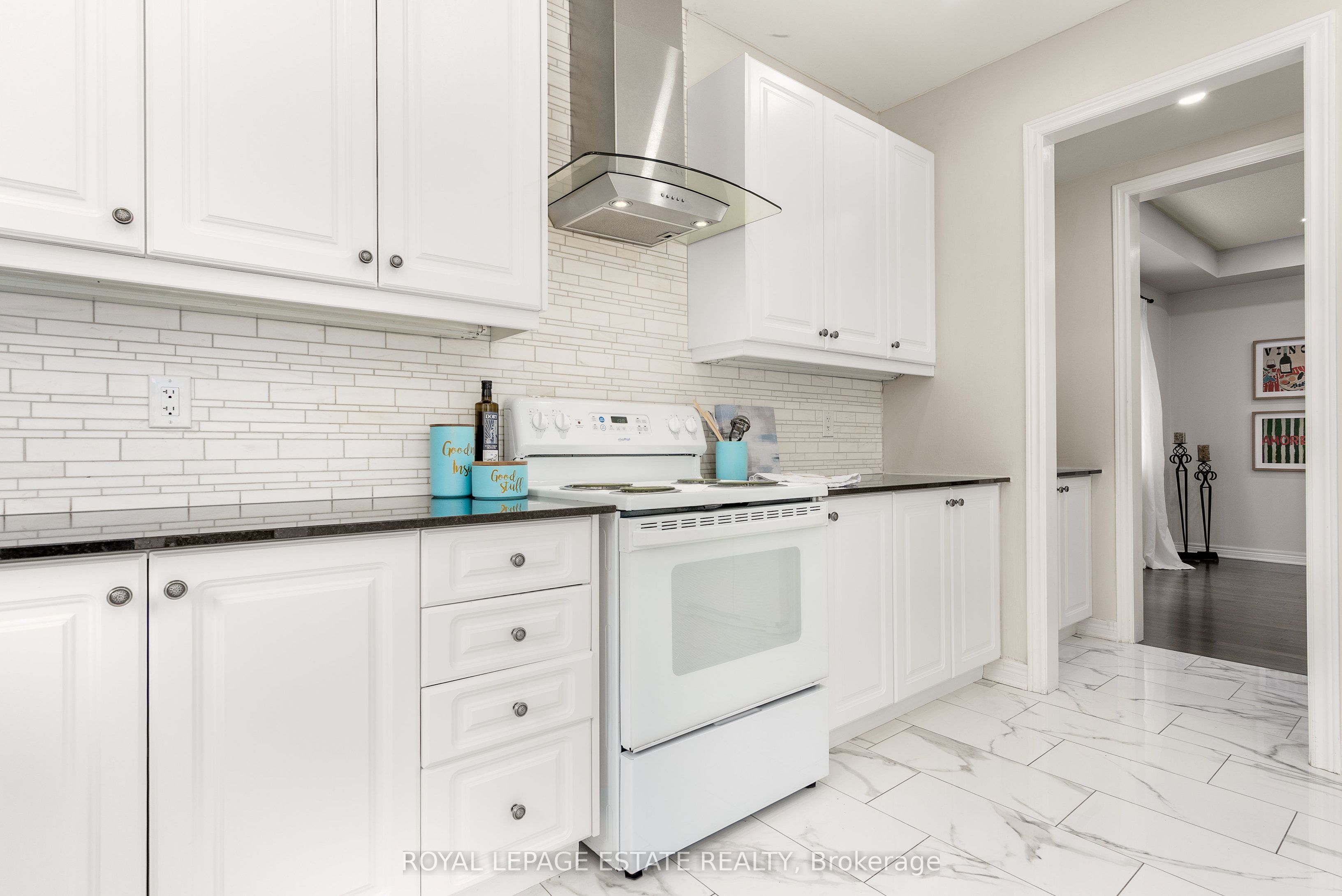33 Kavanagh Avenue Property Photo 21