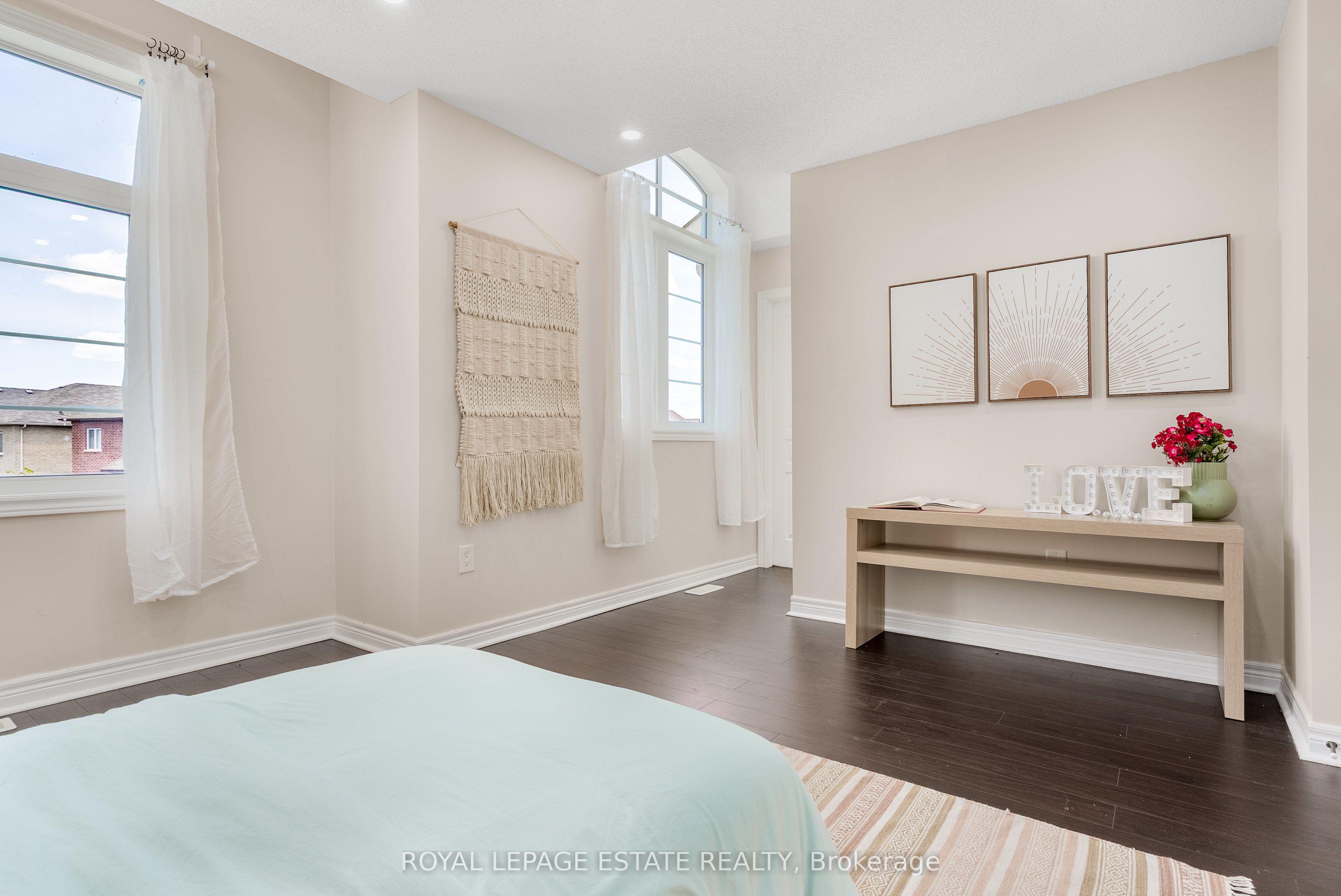 33 Kavanagh Avenue Property Photo 26