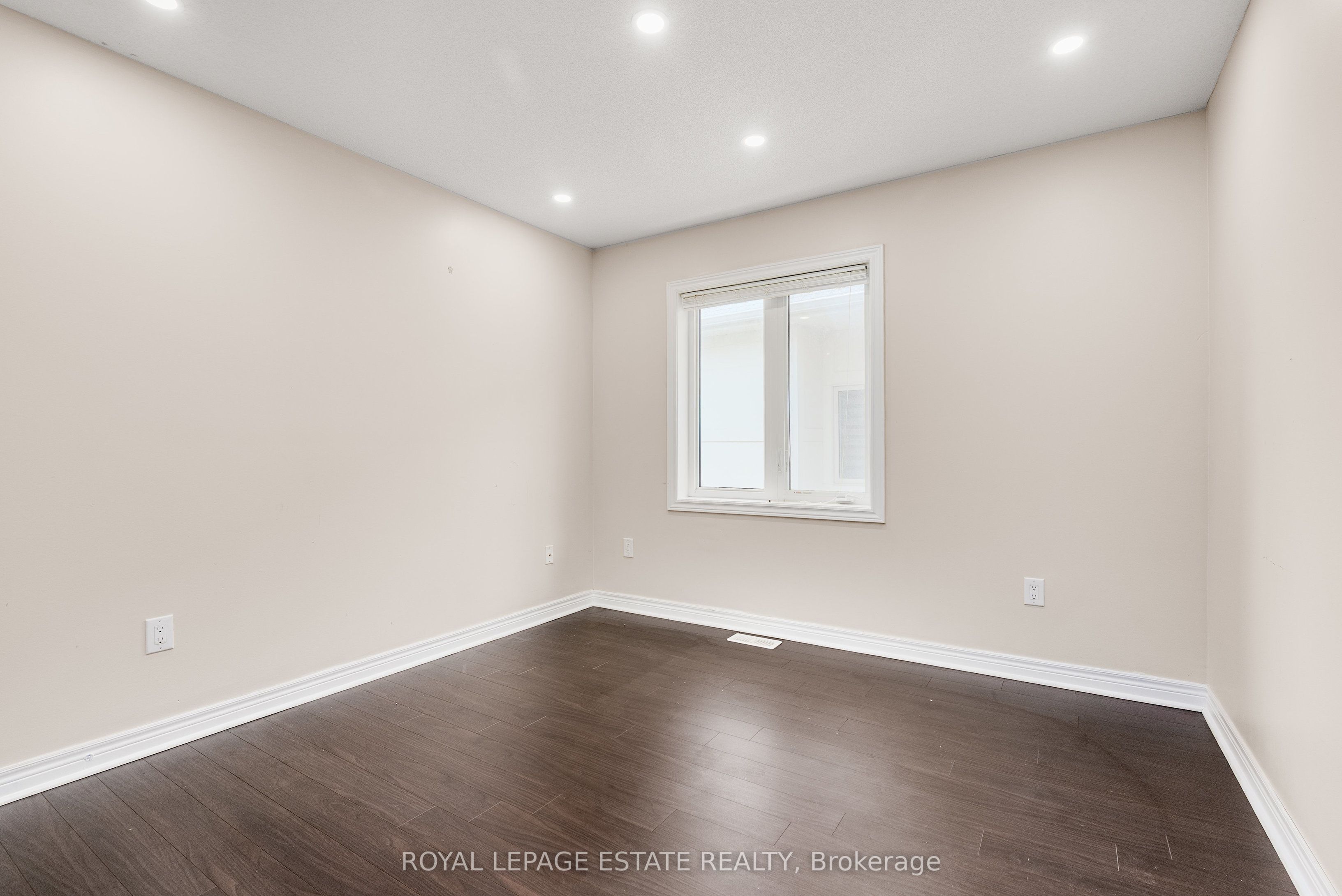 33 Kavanagh Avenue Property Photo 34