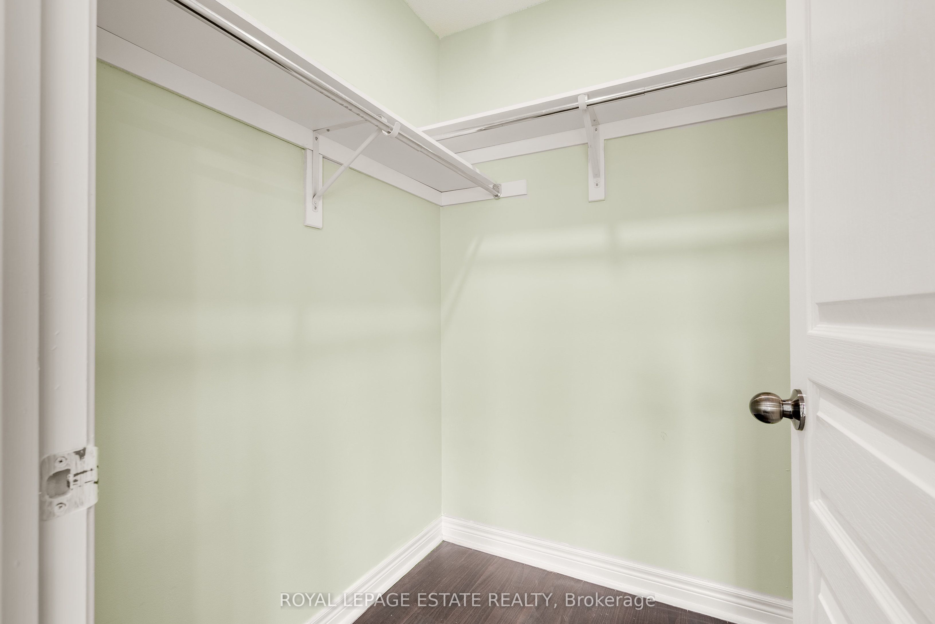 33 Kavanagh Avenue Property Photo 41