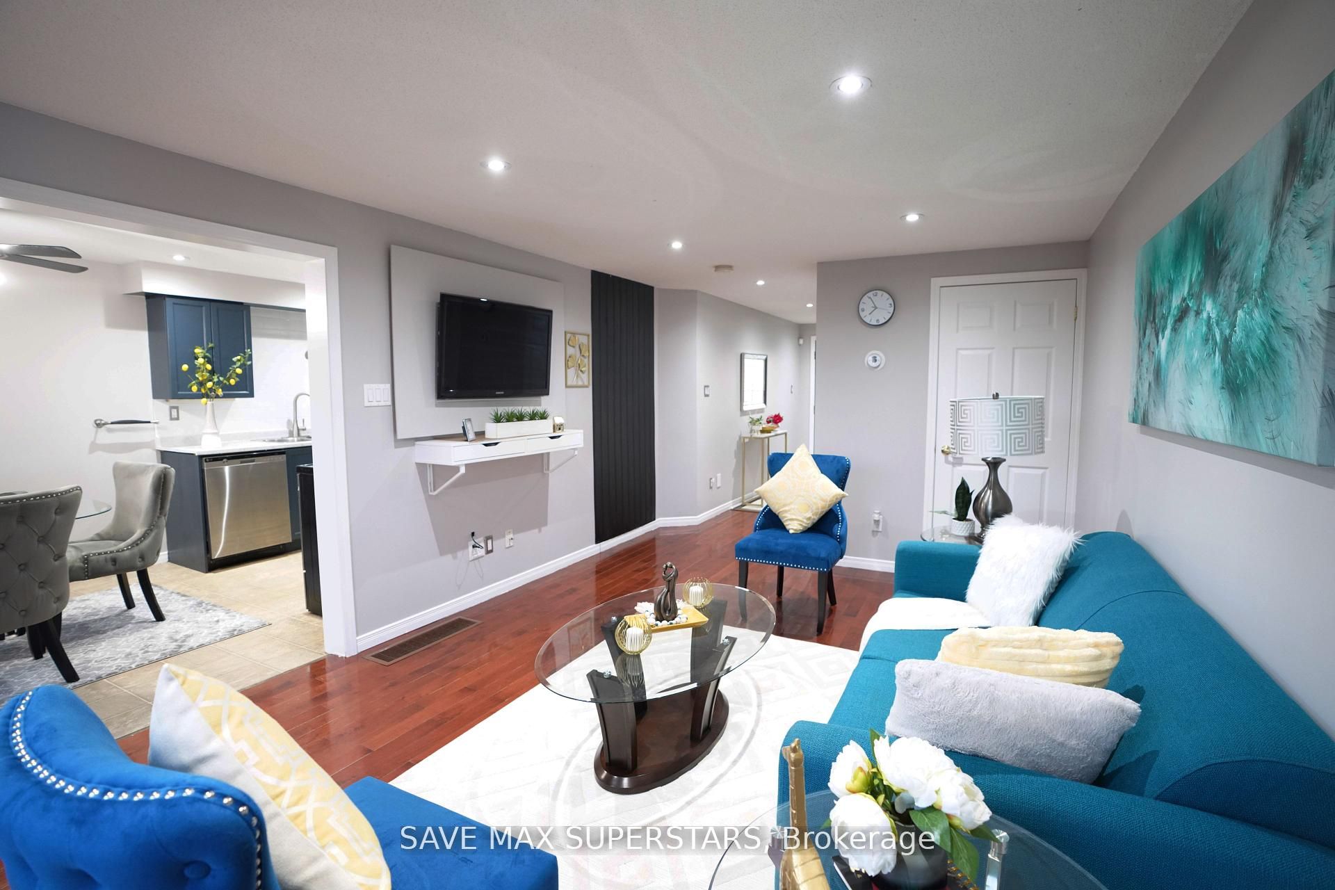 2023 Swan Street Property Photo 9