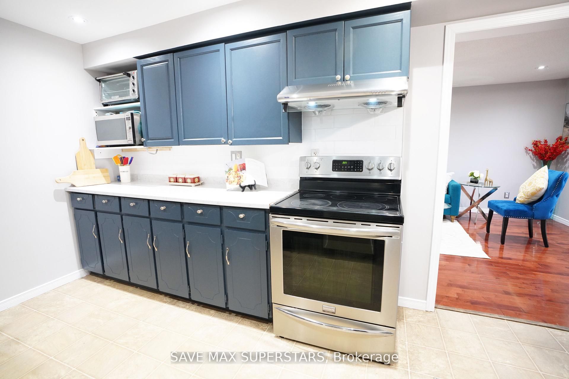 2023 Swan Street Property Photo 14