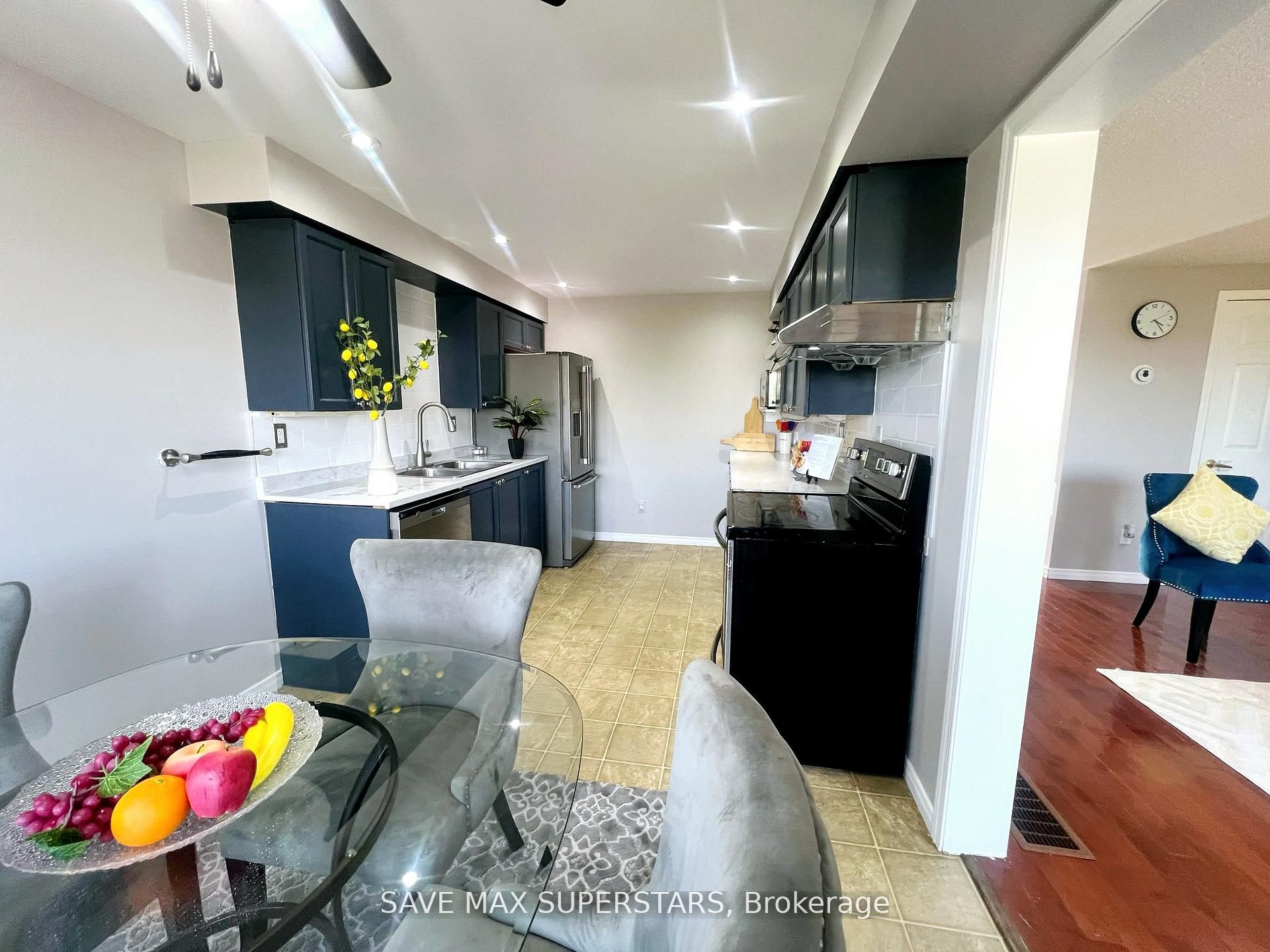 2023 Swan Street Property Photo 16