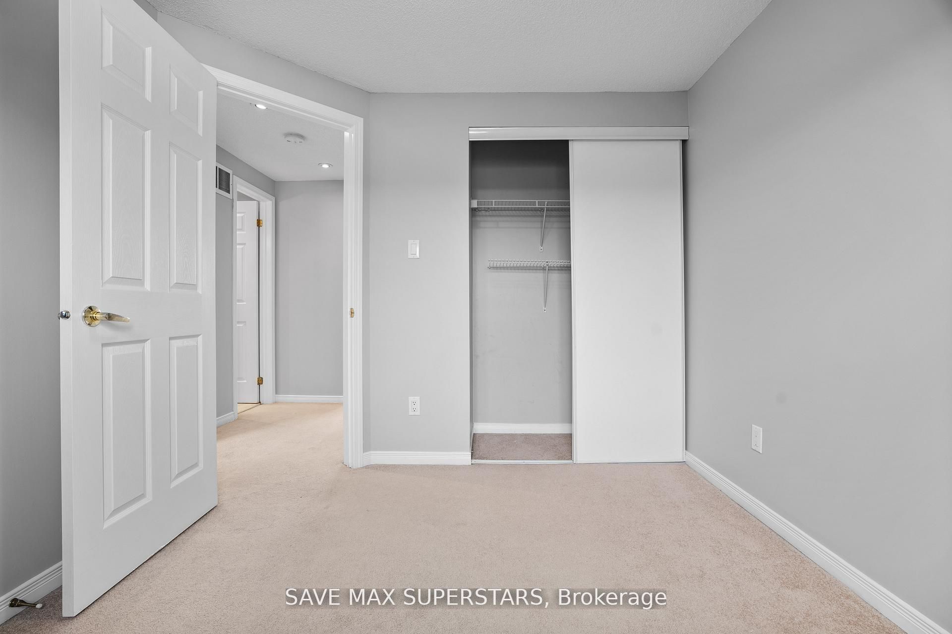 2023 Swan Street Property Photo 32