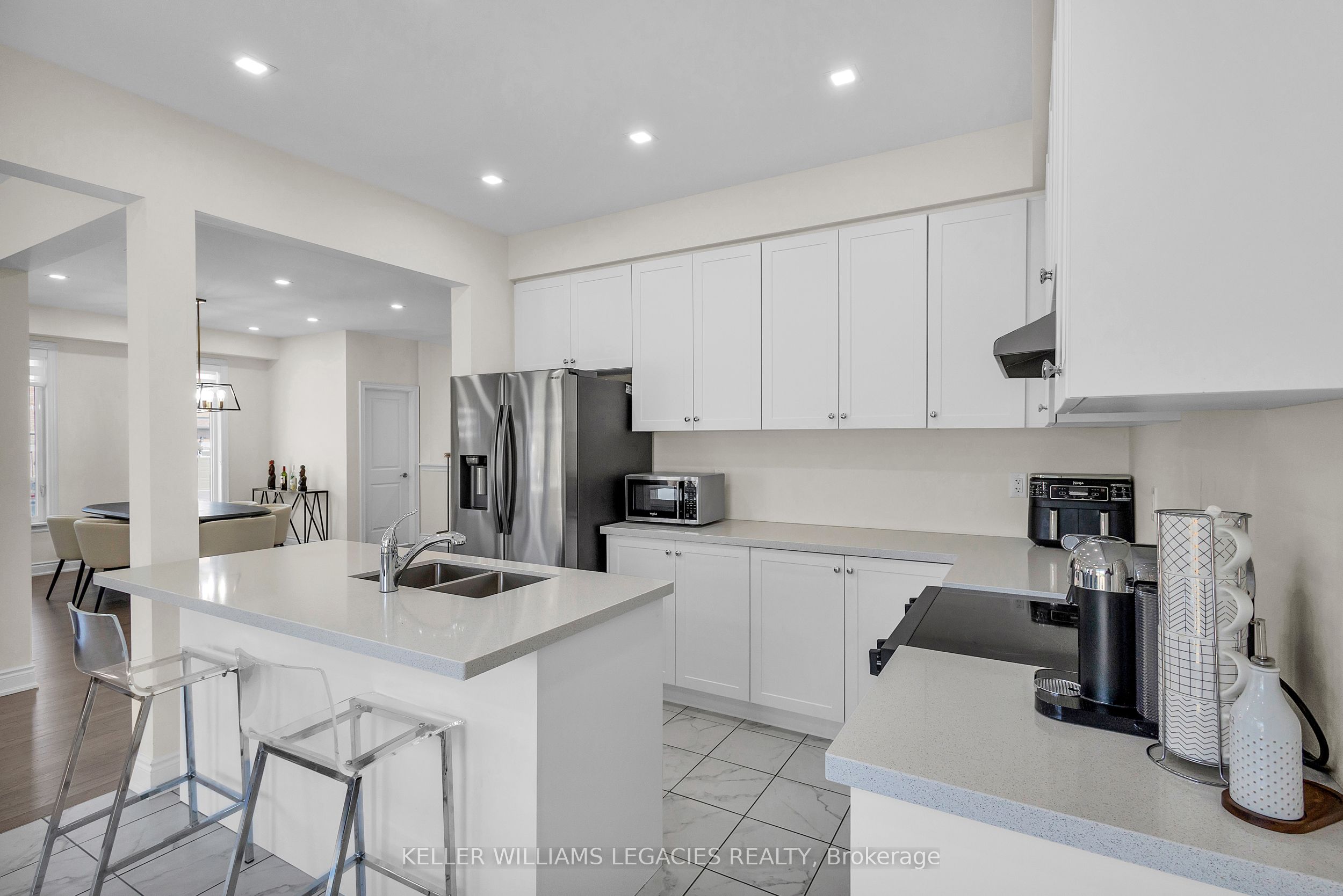 42 Lorne Thomas Place Property Photo 19