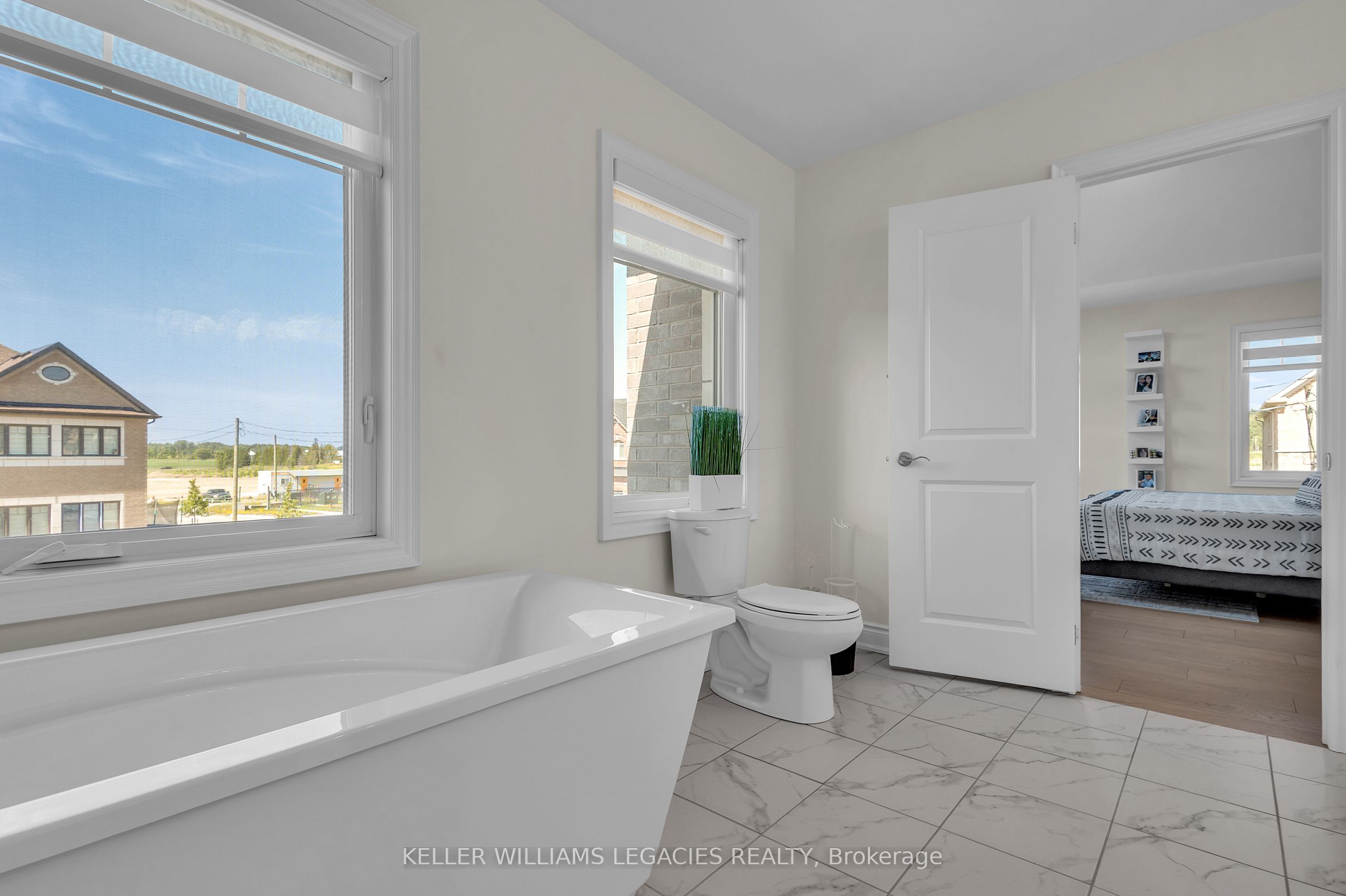 42 Lorne Thomas Place Property Photo 28