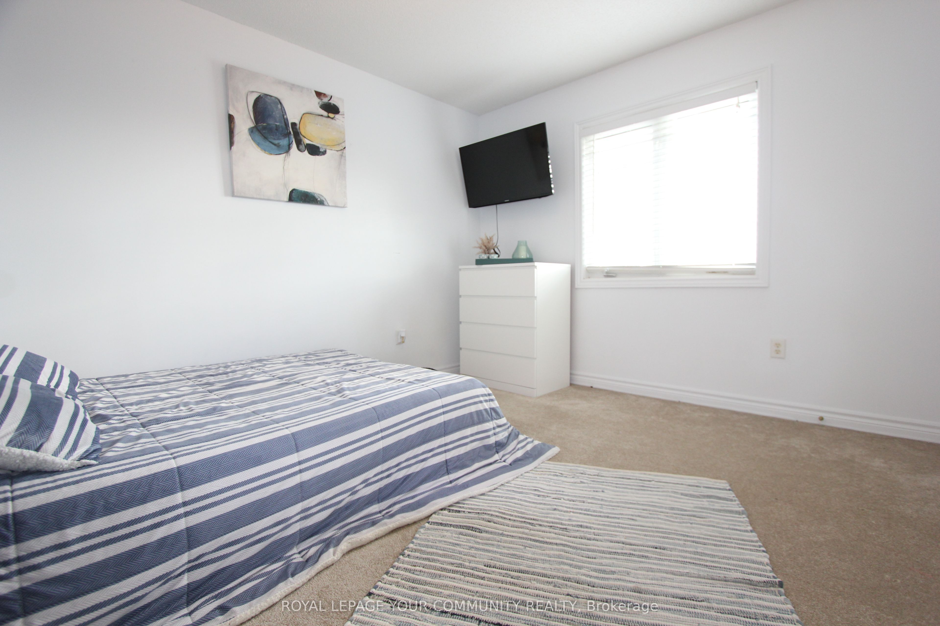 109 Glendower Crescent Property Photo 14