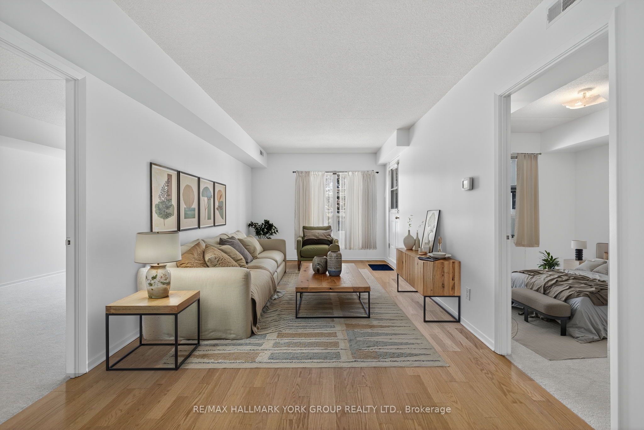 160 Wellington Street E 210 Property Photo 2