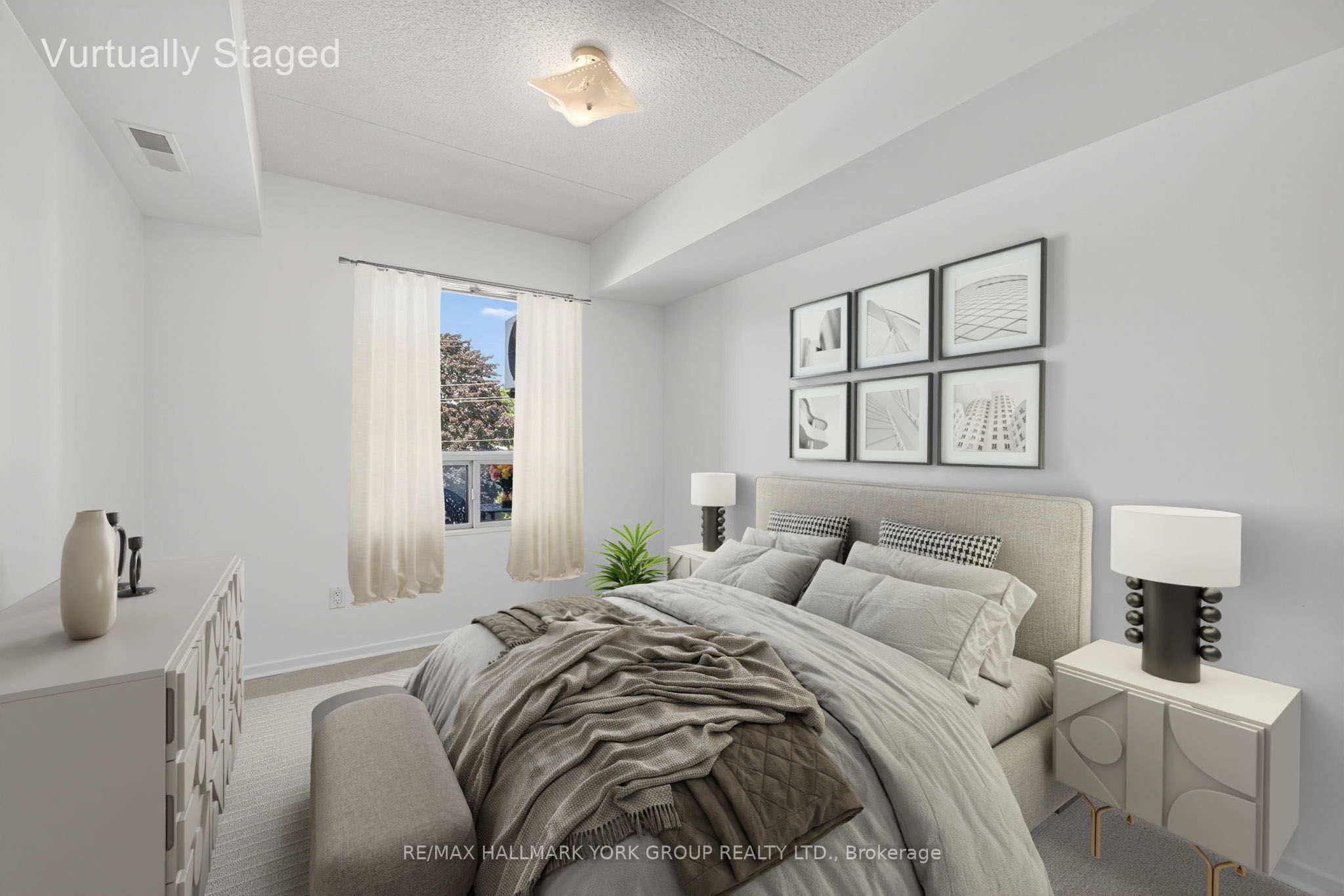 160 Wellington Street E 210 Property Photo 4