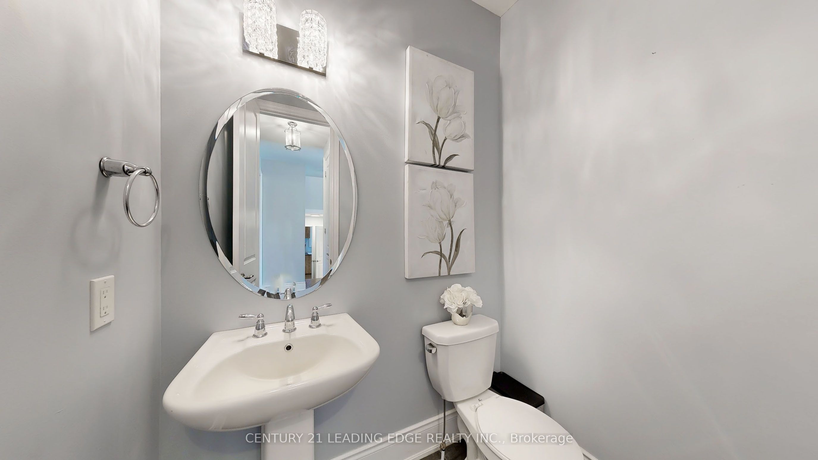 12146 Tenth Line Property Photo 21