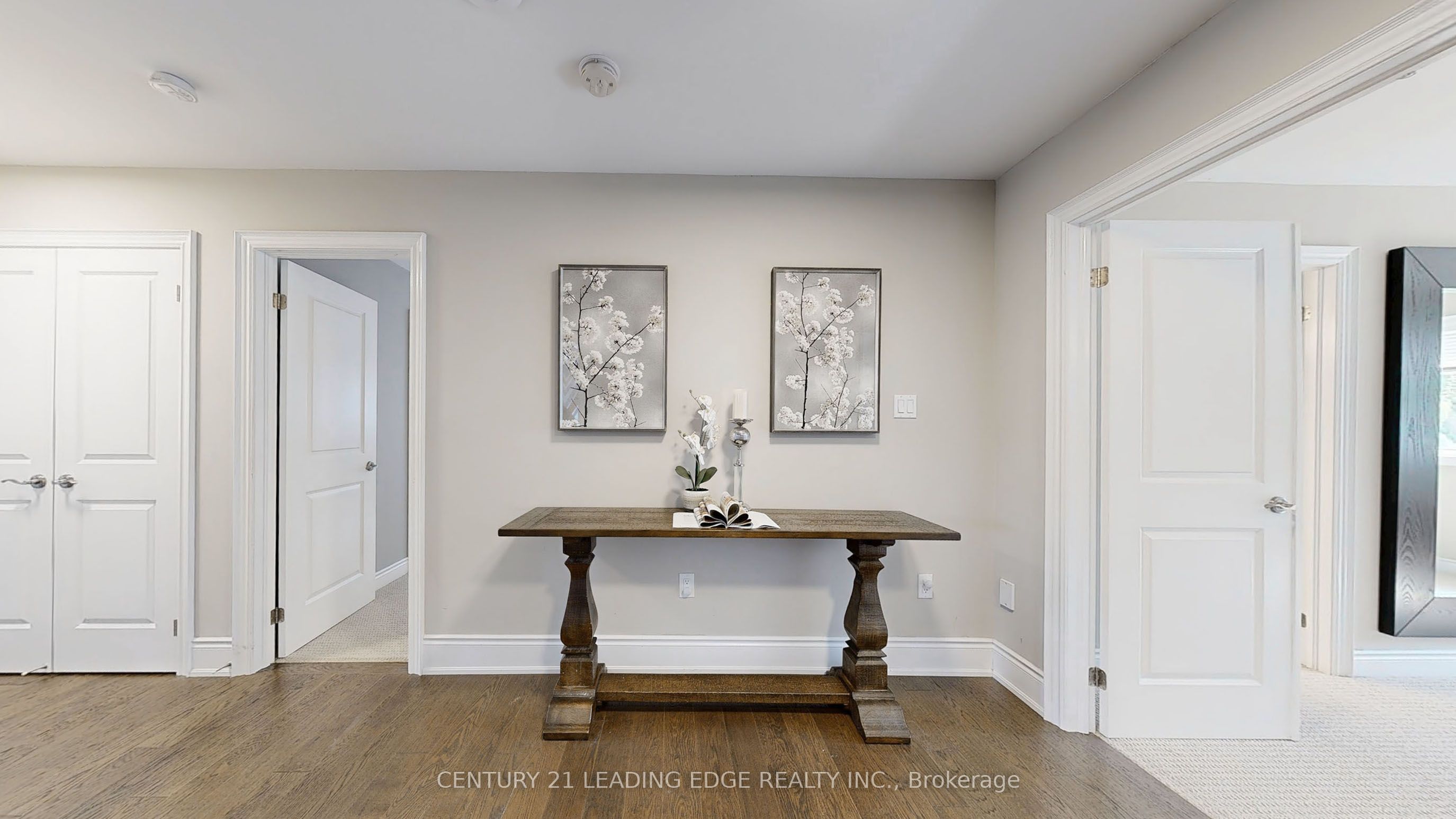 12146 Tenth Line Property Photo 23