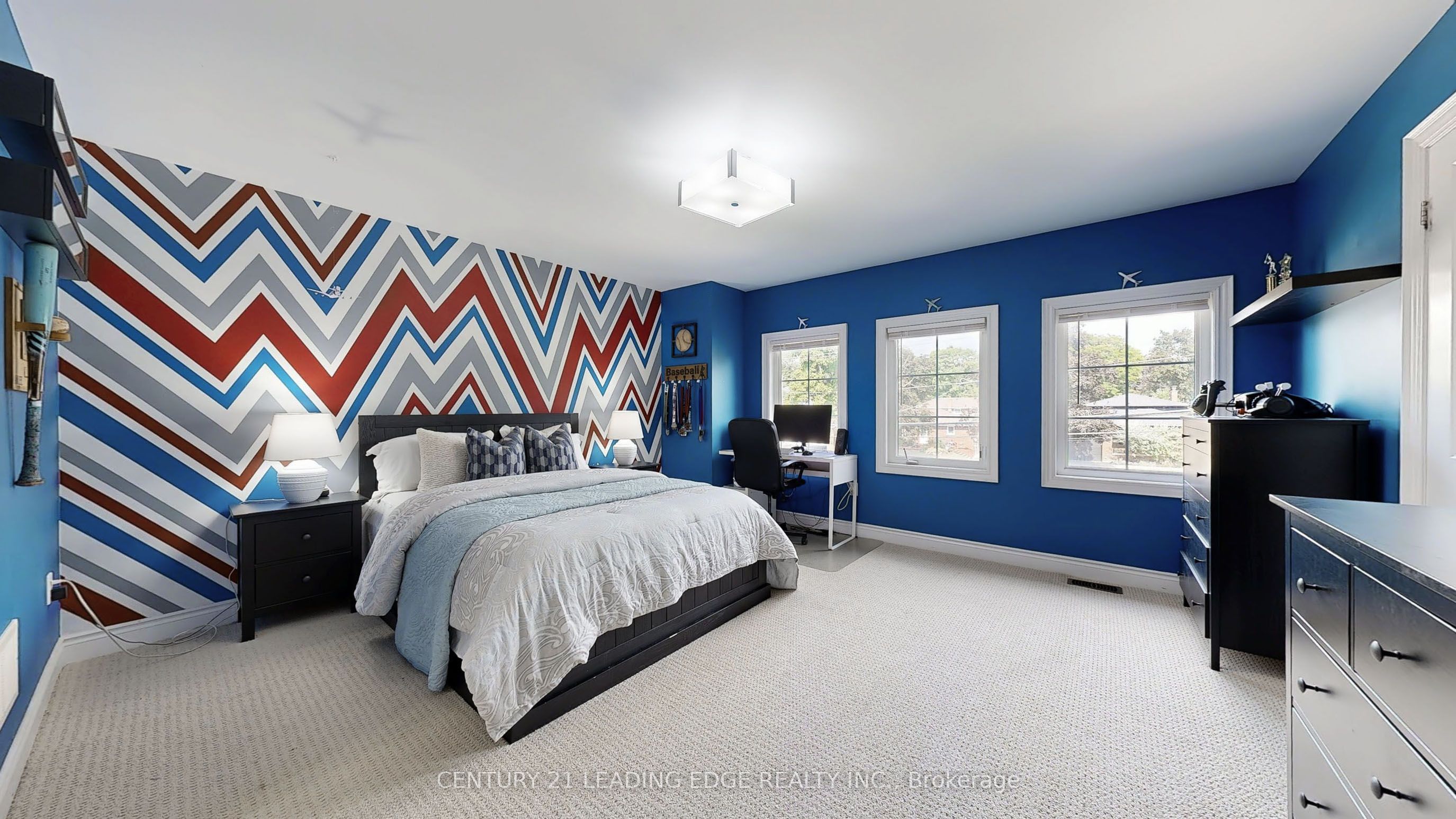 12146 Tenth Line Property Photo 35
