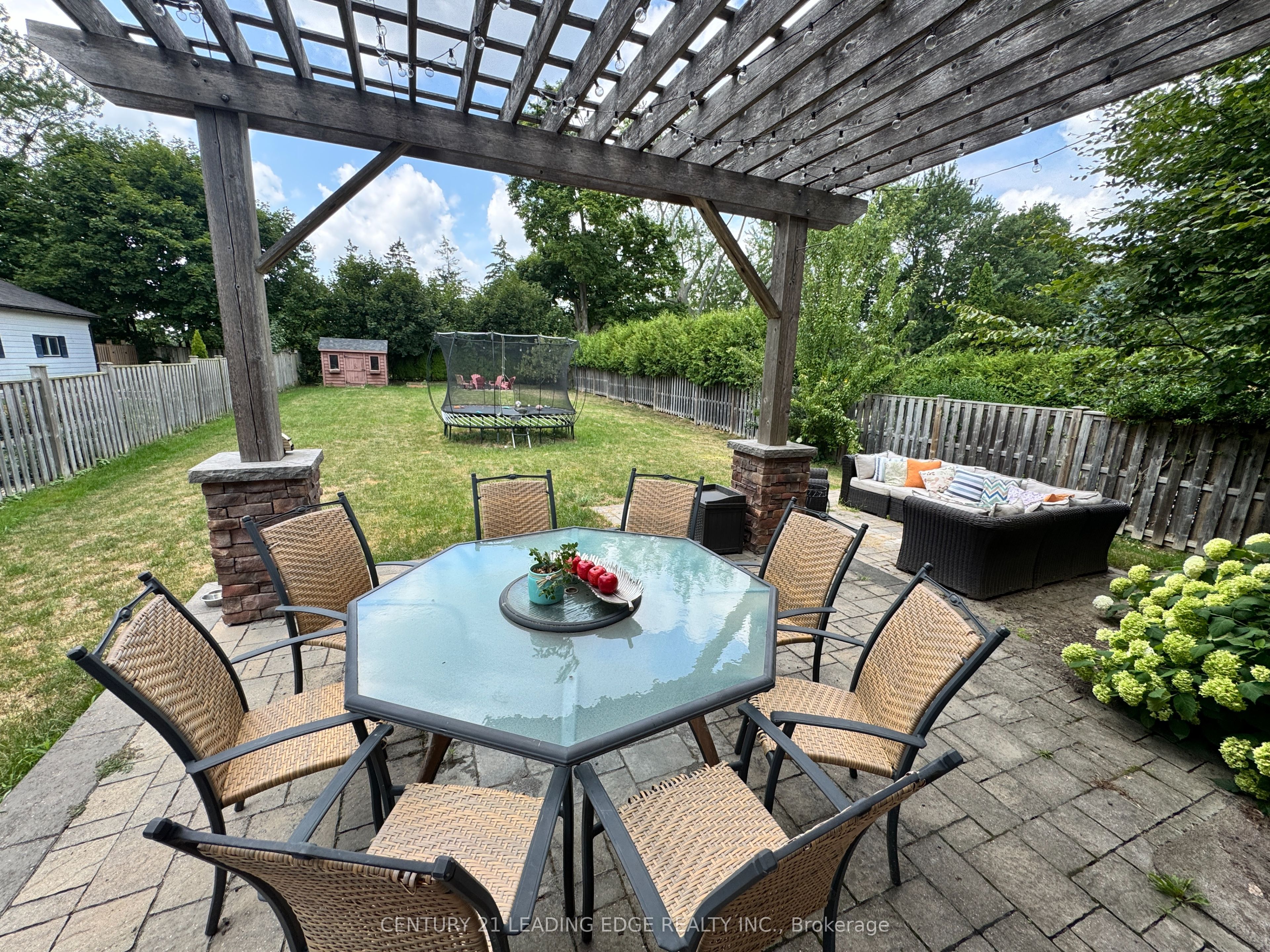 12146 Tenth Line Property Photo 46