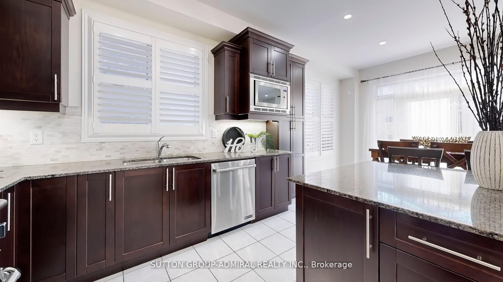 186 Ascalon Drive Property Photo 13