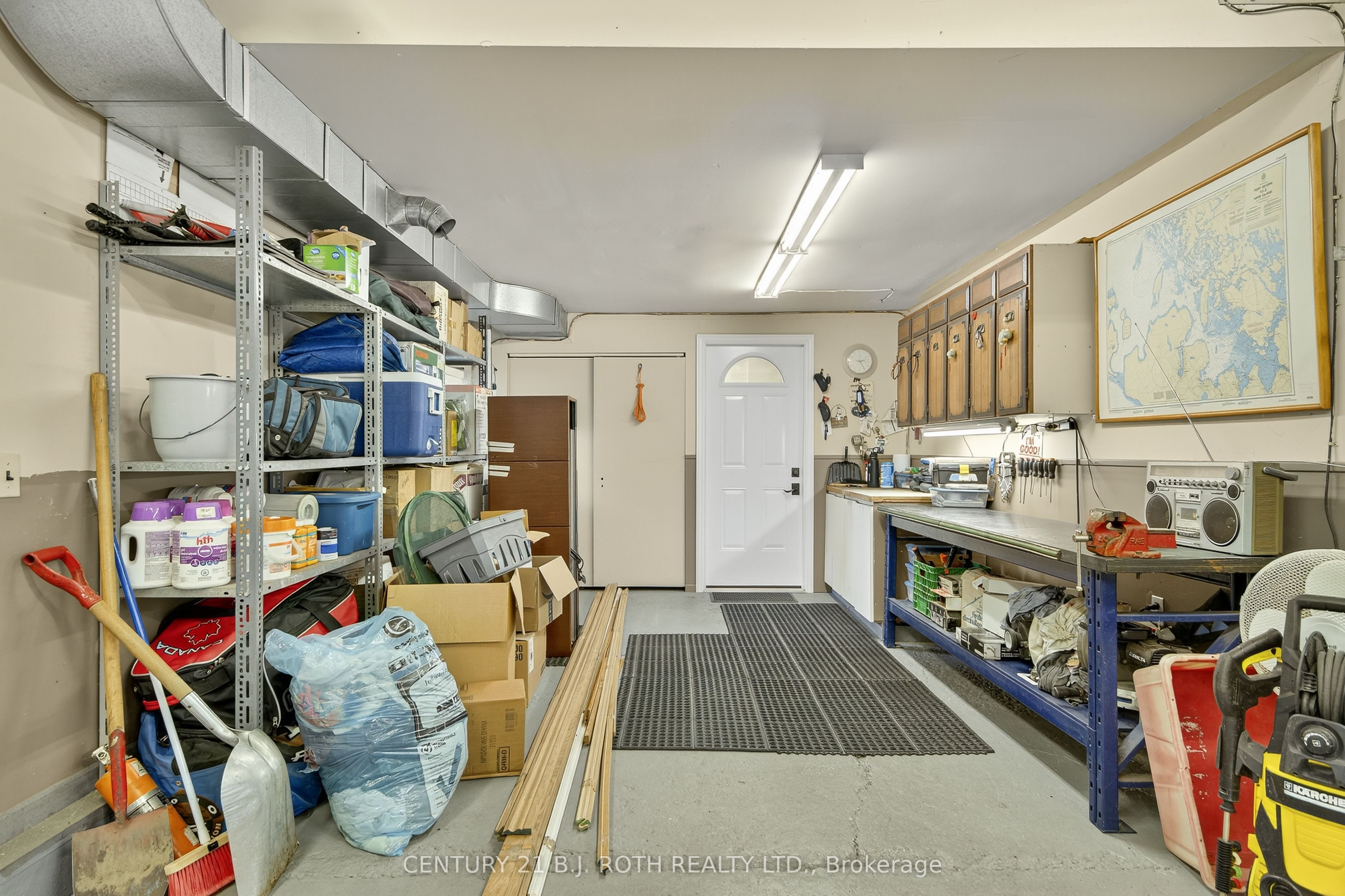 3929 Alderly Avenue Property Photo 17