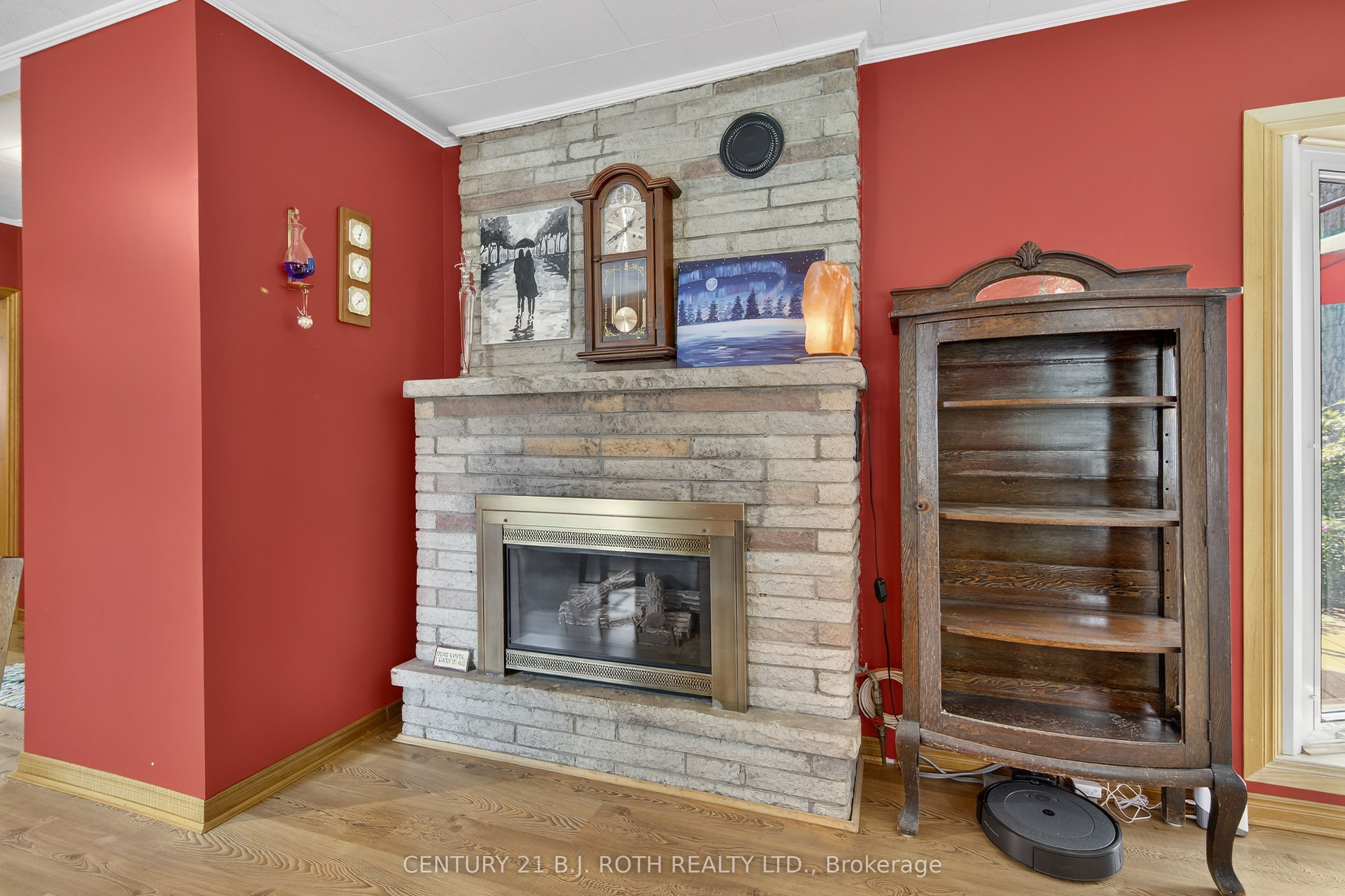 3929 Alderly Avenue Property Photo 27