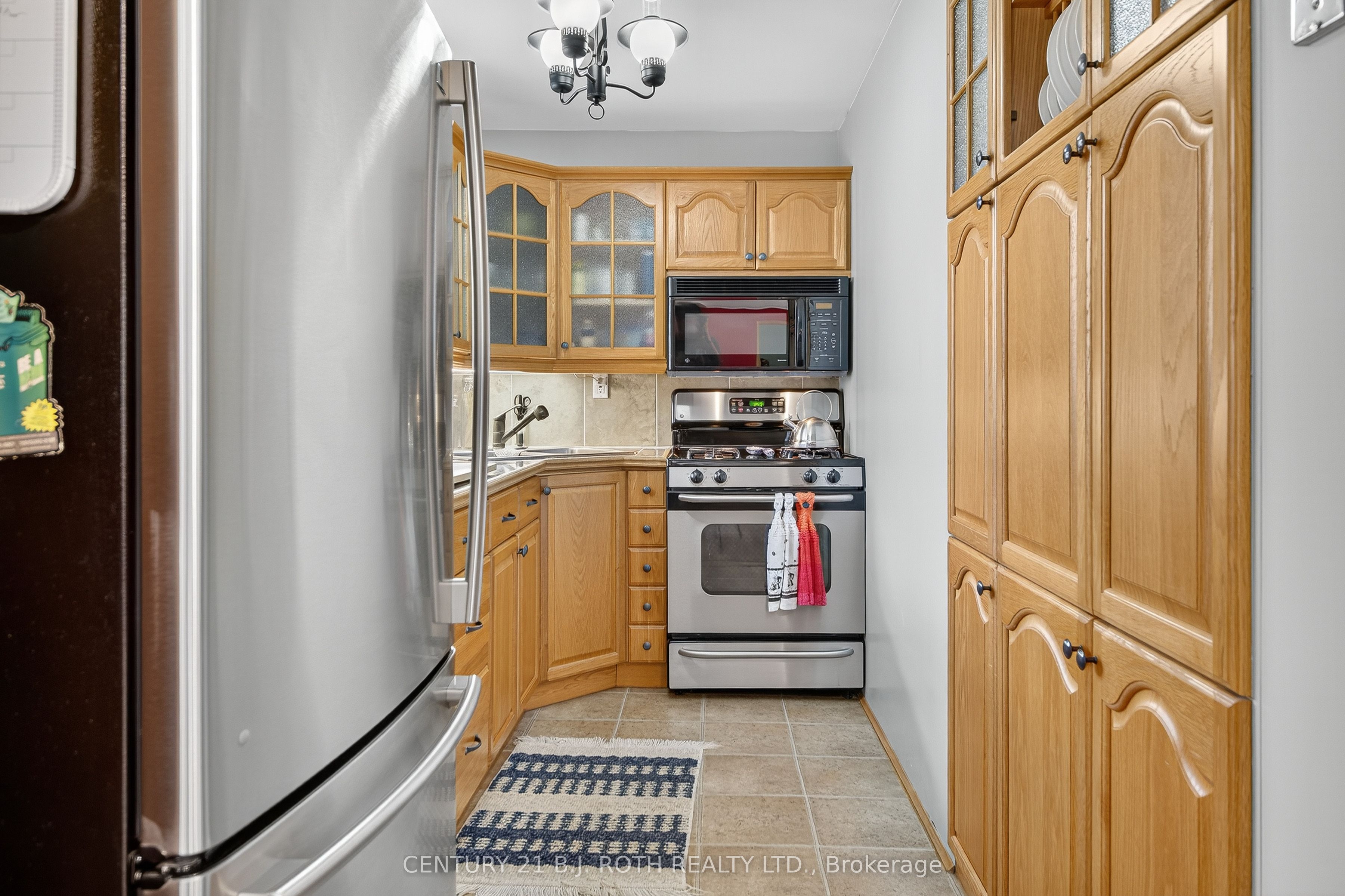 3929 Alderly Avenue Property Photo 29