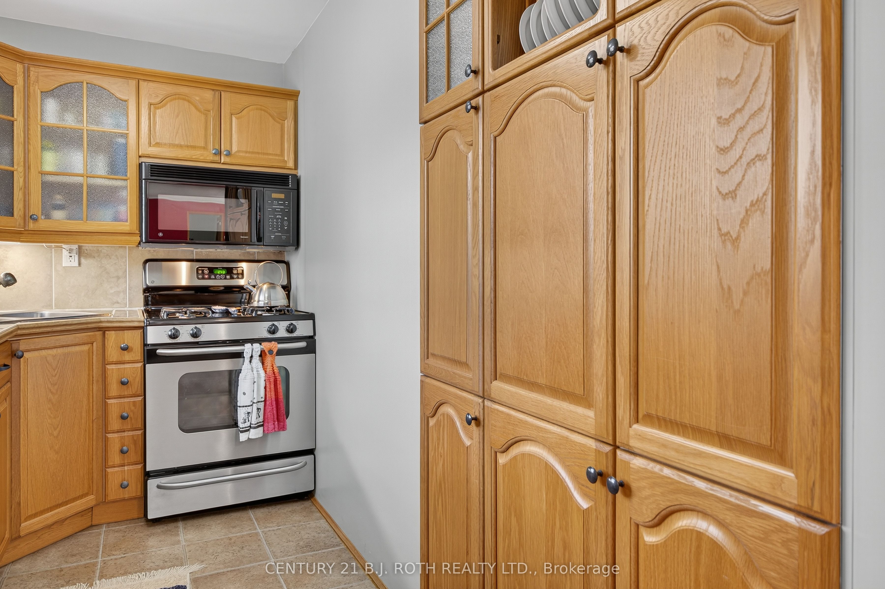 3929 Alderly Avenue Property Photo 30