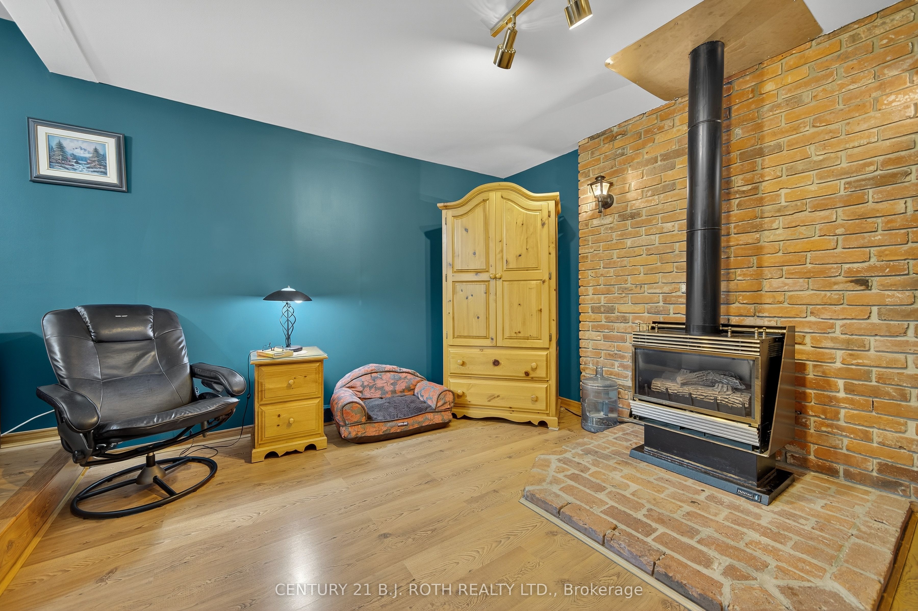 3929 Alderly Avenue Property Photo 39