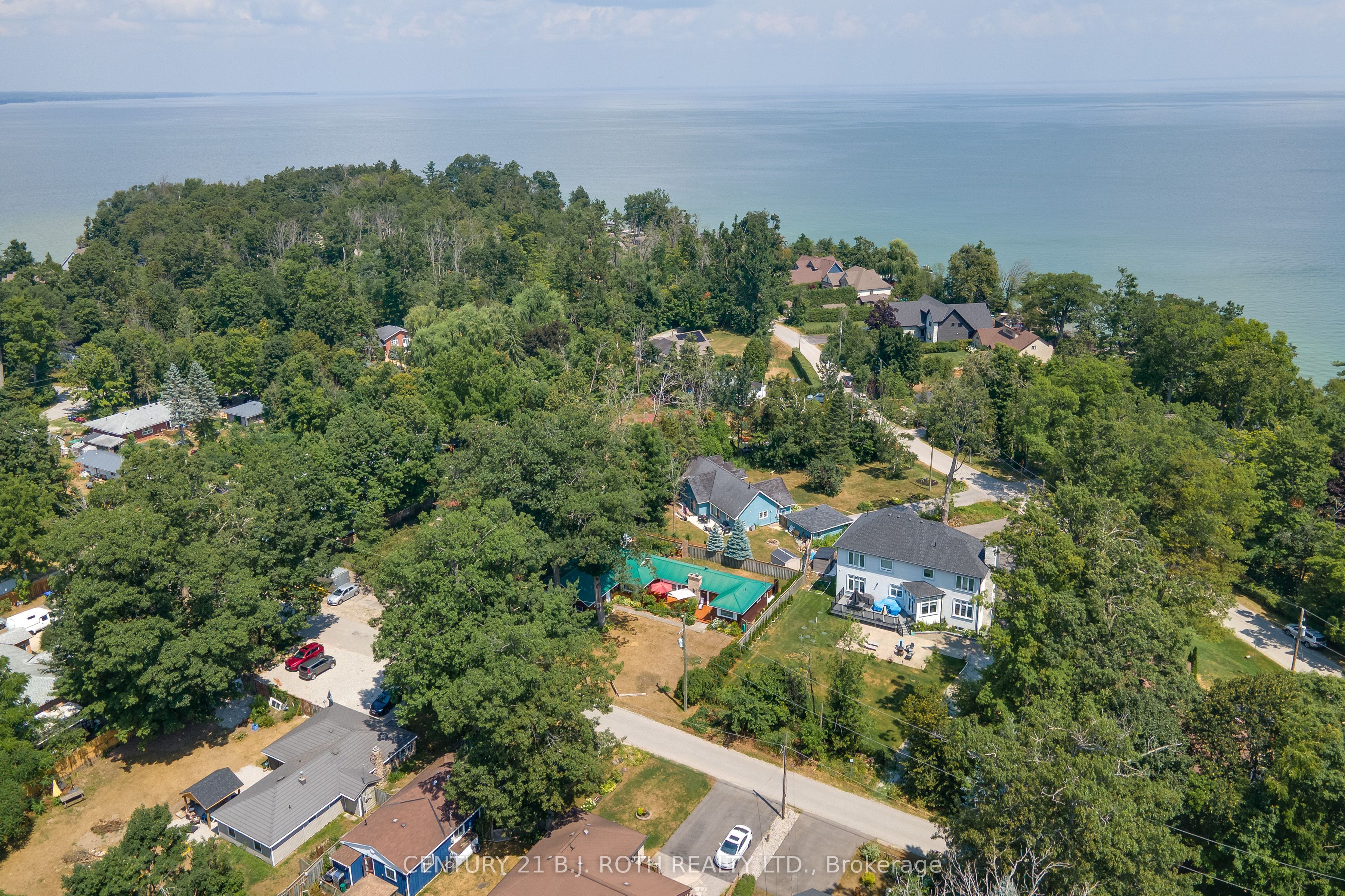 3929 Alderly Avenue Property Photo 47