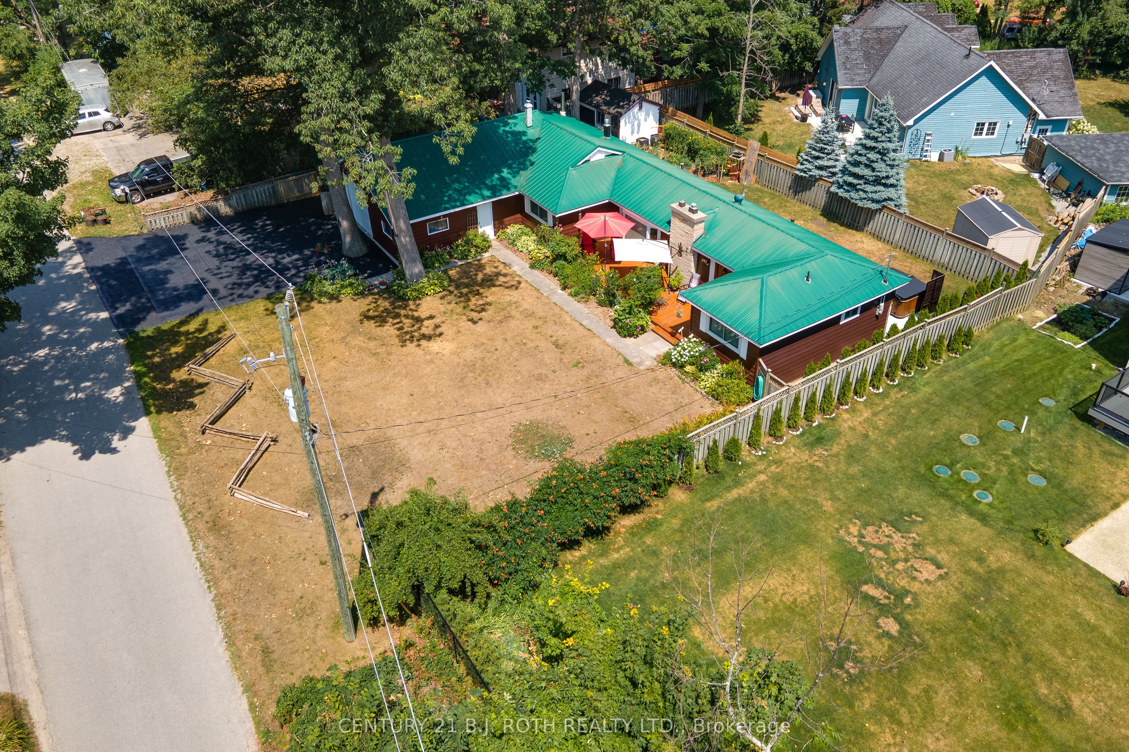 3929 Alderly Avenue Property Photo 50